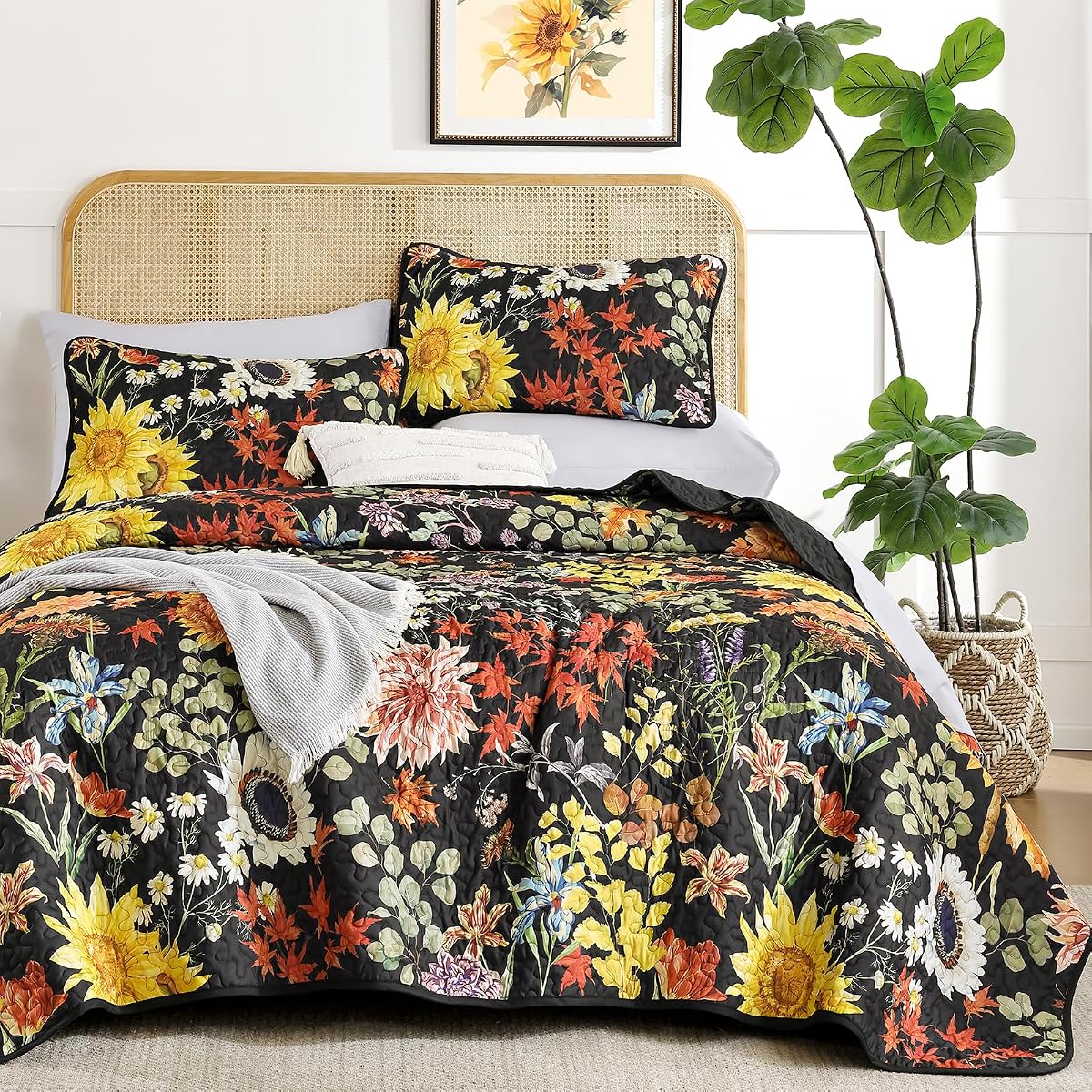 California King Quilt Black, Sunflower Floral Bedspreads Bedding Set | 3 Pieces Spring Soft Lightweight Microfiber Coverlet with 2 Pillow Shams for All Season 112x96 Inch