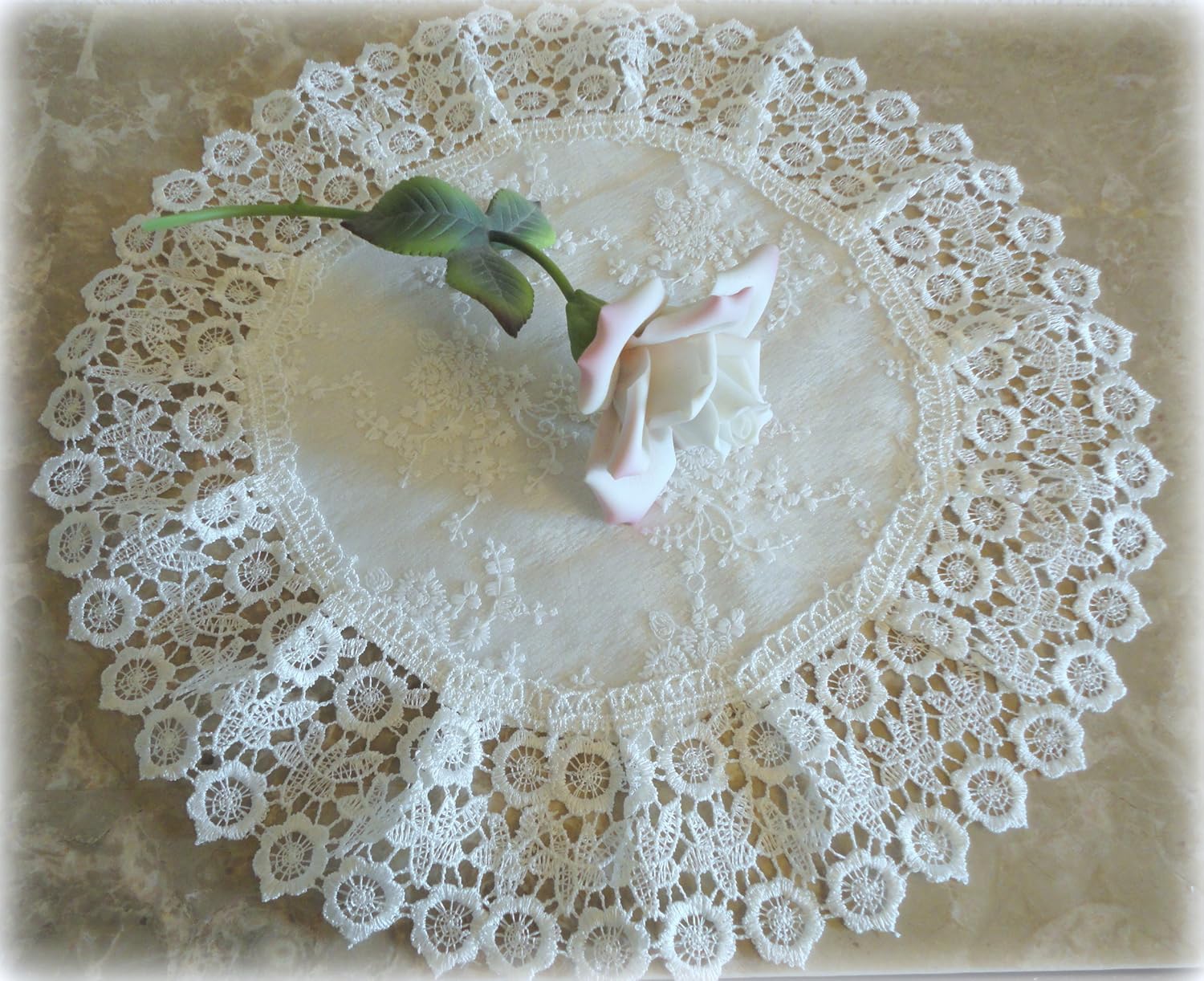 Galleria di Giovanni Lace Doilies Set of Six Sampler Pack Dresser Topper Lot