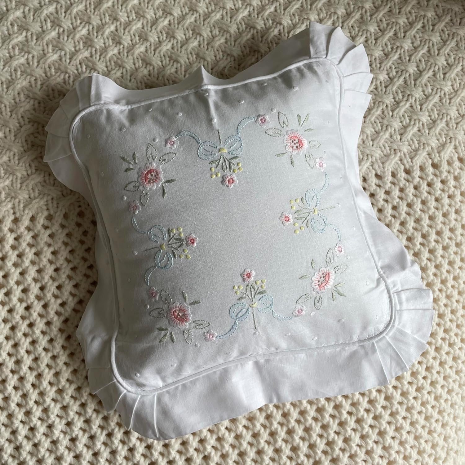 MODERN HEIRLOOM LACE 2-PC Pillow Decorative Pillow Set, 10 inches, Embroidered Floral White 10" 2 Count
