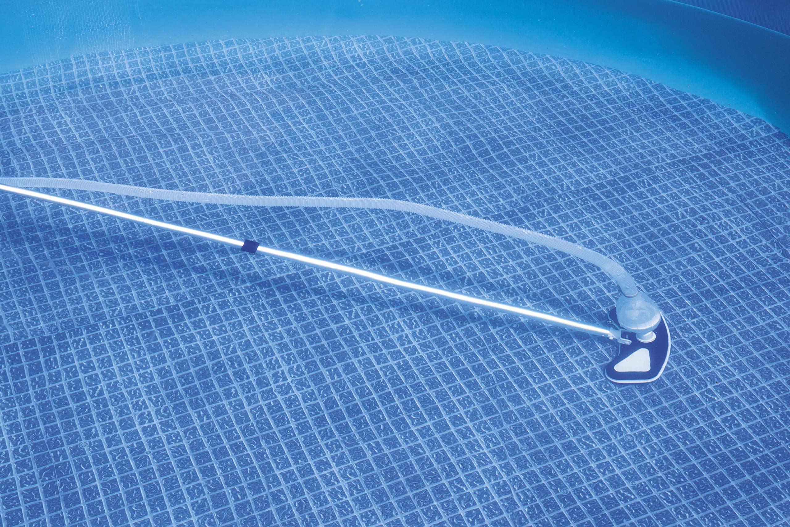 Bestway Flowclear™ AquaClean Pool Cleaning Kit