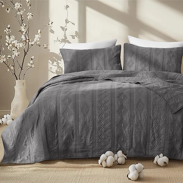 Bedsure 100% Cotton Quilt Set - Lightweight Queen Bedspread, Grey Cozy Bedding Coverlet 3-Piece with Pillow Shams in Geometric Pattern for All Season, 90x96 inches, 100% Cotton Voile