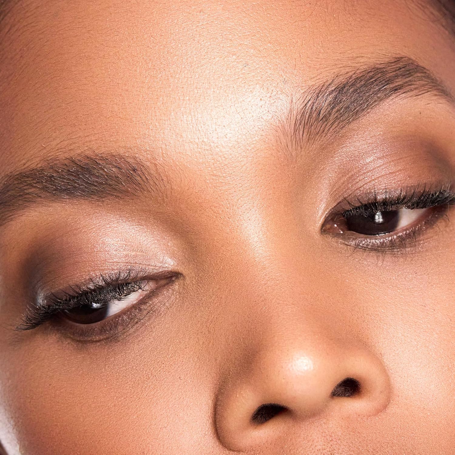 Trish McEvoy 24-Hour Eyeshadow Stick & Liner, Long-Wearing Crease-Proof Cream Eyeshadow, Pigment-Rich Smudge-Proof Formula, 0.058 oz / 1.64 G