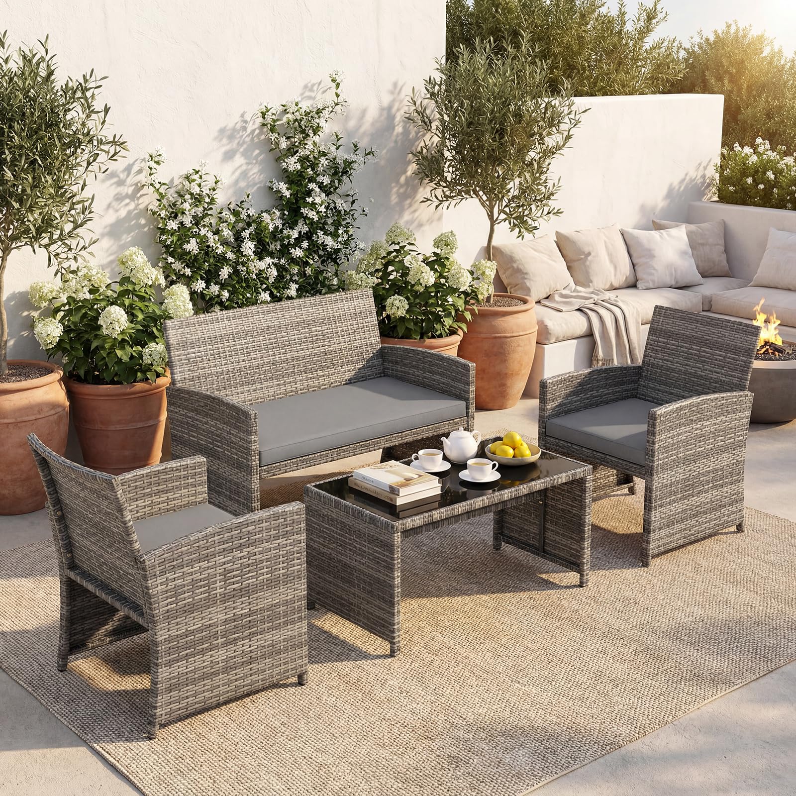 GIANTEX Set di mobili da giardino in rattan, 4 pezzi, divano a 2 posti, 2 poltrone, tavolino con ripiano in vetro, per 4 persone, tavolo e sedie per terrazza, patio (grigio)
