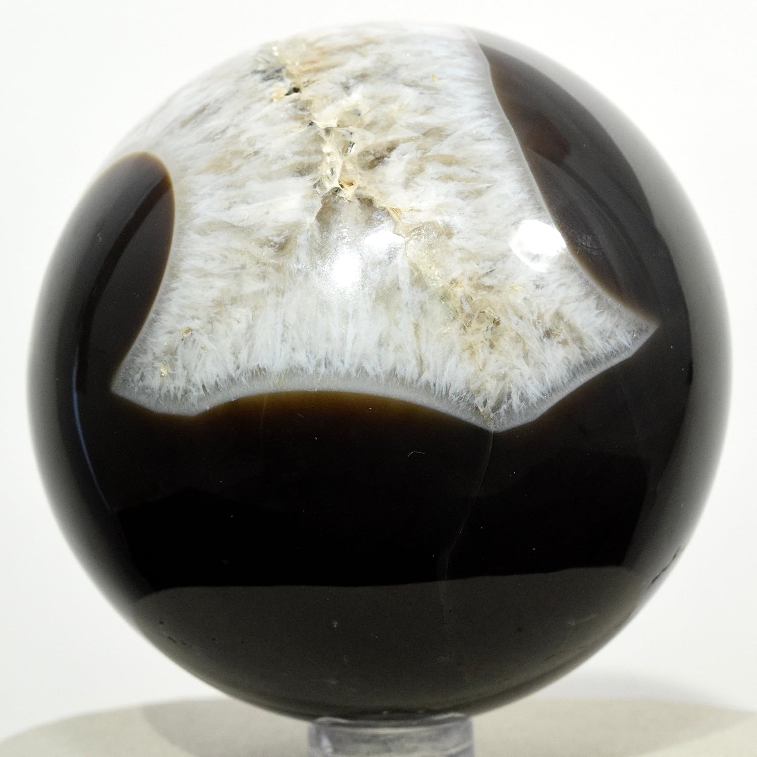 HQRP 67mm White & Black Agate Sphere Sparkling Natural Mineral Ball Polished Chalcedony Crystal Decor Stone - India + Plastic Stand