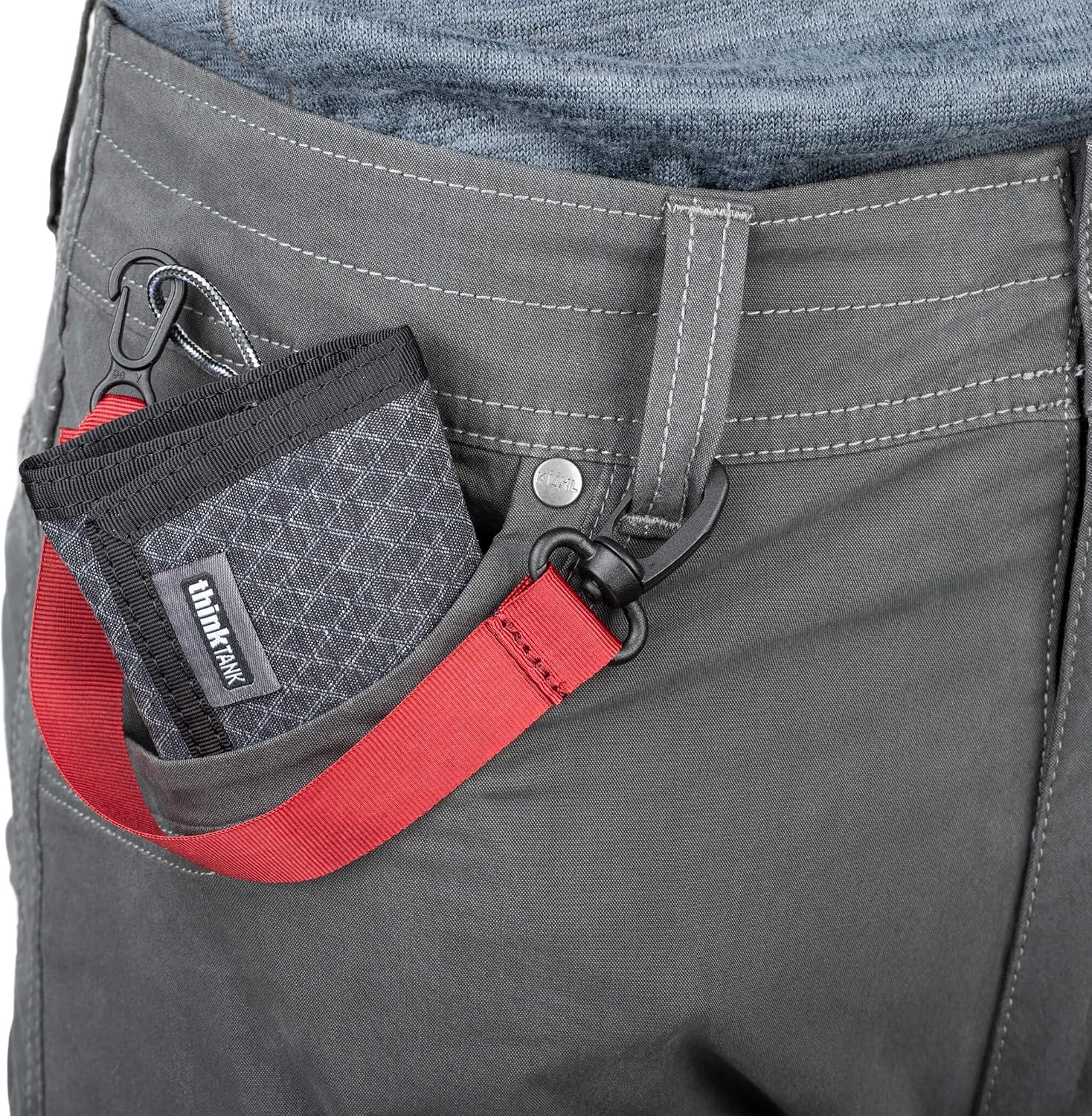 Think Tank Memory Card and Battery Wallet, Holds 2 CF or 4 SD Memory Cards (Black Slate)