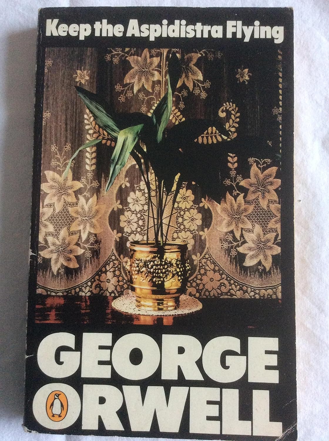 Keep The Aspidistra Flying Orwell, 9780140016987 Books