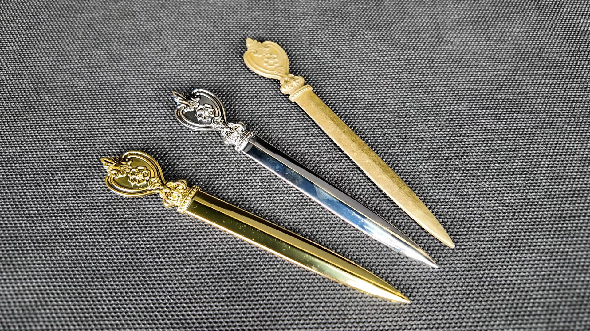 Abrecartas de diseño elegante