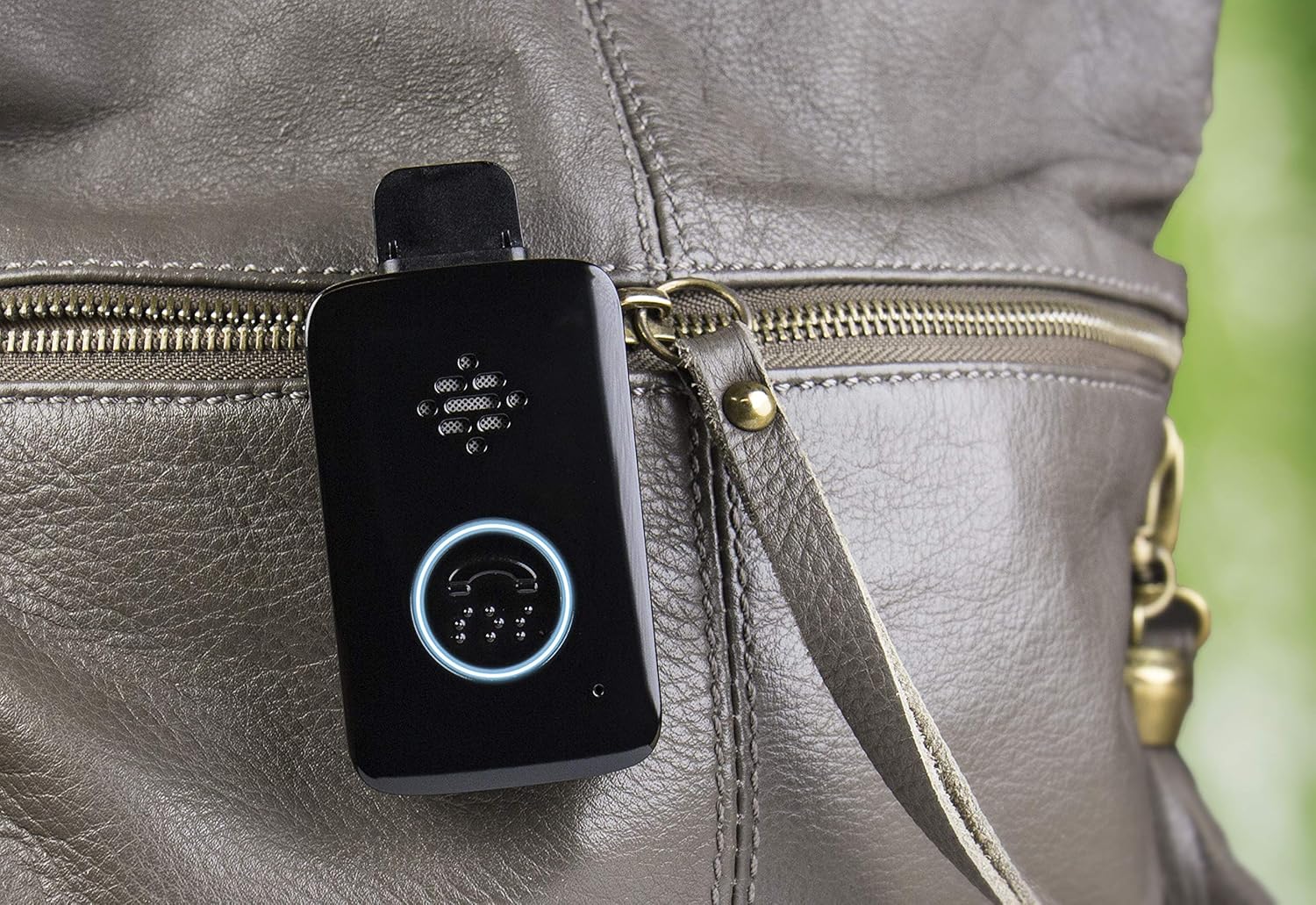 Freedom Med Alert - Mobile Medical Alert System - Water Resistant - Nationwide Coverage 24/7 Monitoring for Senior & Elderly - 1 Month Service : Health & Household