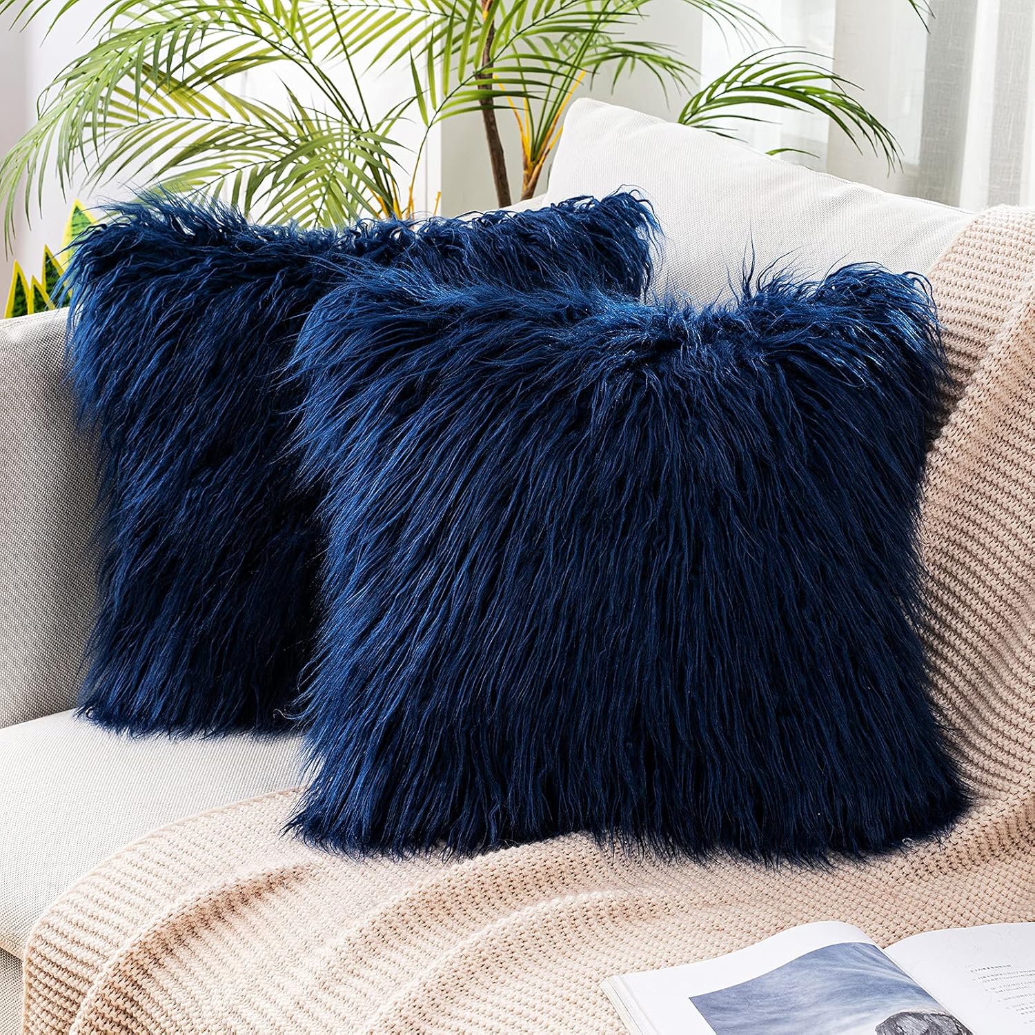 Xiao Hua Pack of 2 Decorative Faux Fur Throw Pillow Covers New Luxury Series Style Fluffy Pillow Case Cushion Cover for Sofa Bedroom Car Navy Blue 18 x 18 Inch