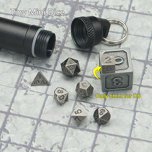 Miniatura 37 de PJOY Juego de dados pequeños DND con estuche de collar D20 hueco de bronce, llavero portátil de 7 piezas, llavero de bronce antiguo, juego de dados