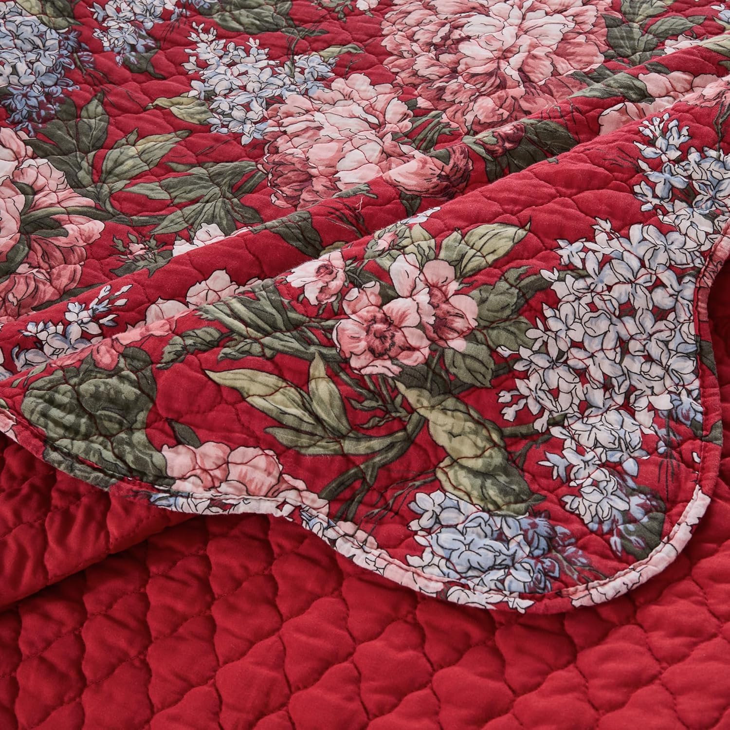 Greenland Home Millie Traditional Floral Cotton-Rich Quilt Set, 3-Piece King/Cal King, Garnet