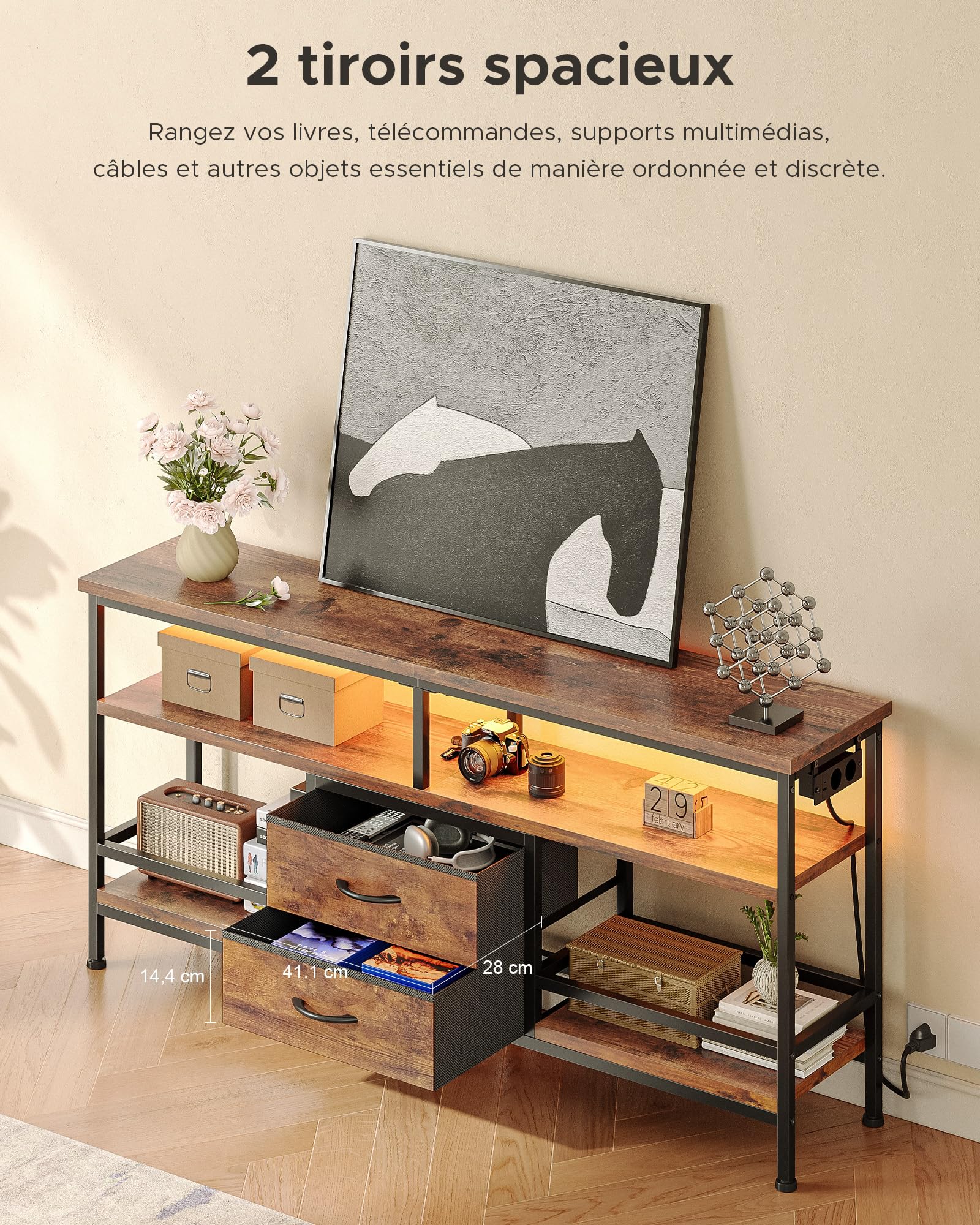 CO-Z Meuble TV 140×30×60 cm, Meuble Multimédia pour Téléviseurs de 43-65” avec Éclairage LED et Station de Chargement Amovible, Meuble TV Moderne avec Étagères Ouvertes et Tiroirs en Tissu, Marron