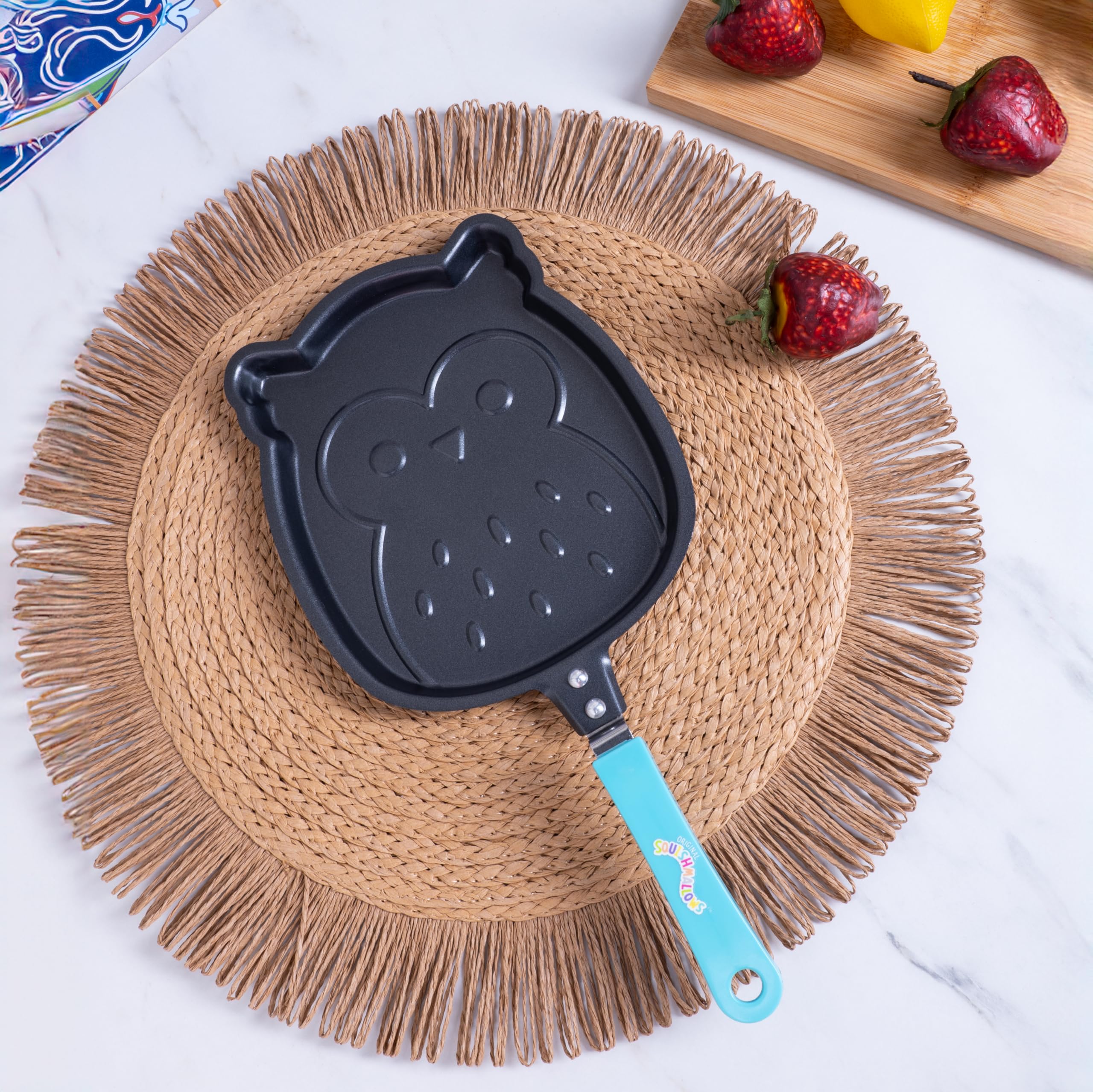 Fizz Creations Squishmallows Winston The Owl Pancake Pan | Officially Licensed | Secure Handle | Shaped Non-Stick Pan | Winston The Owl