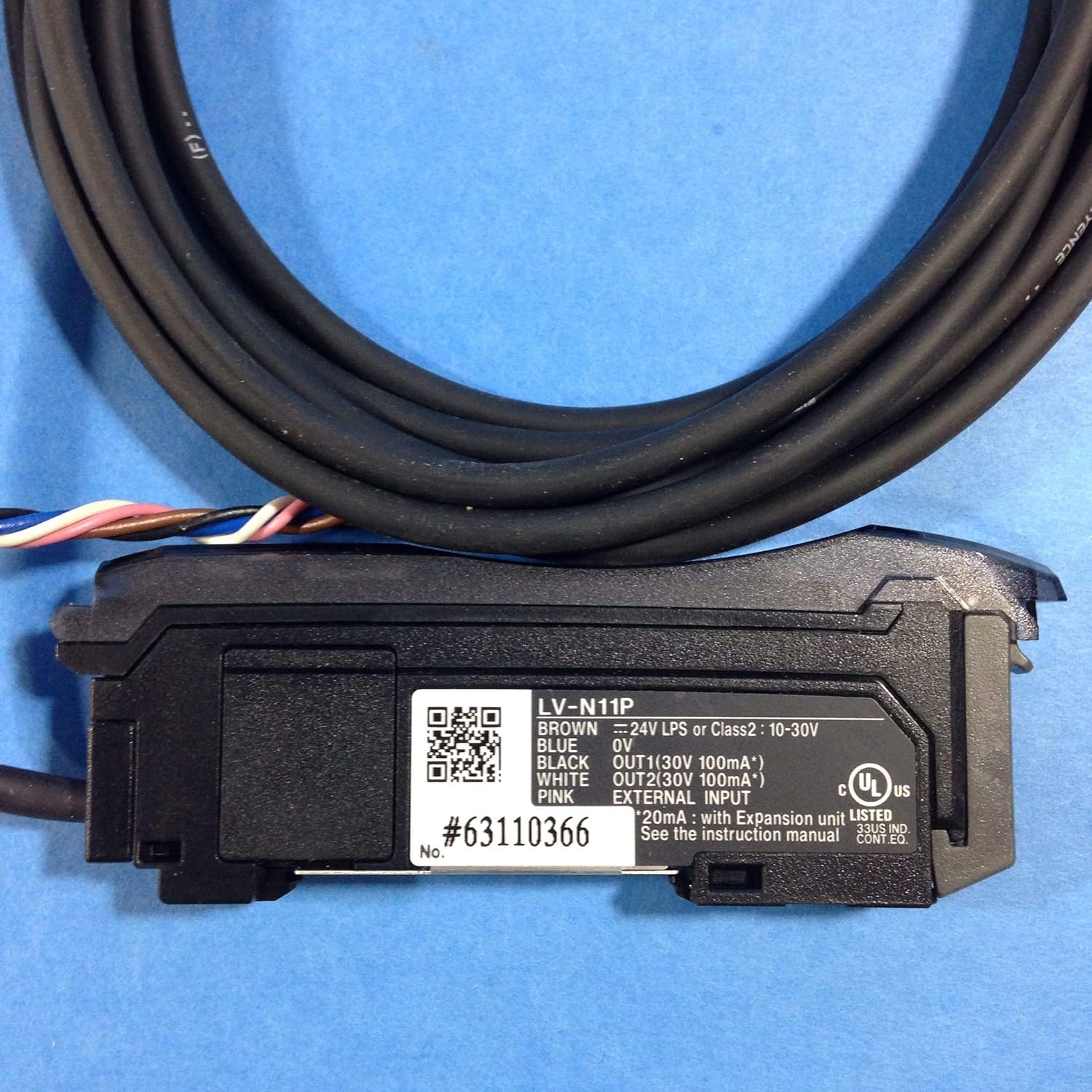 KEYENCE LV-N11P wiring diagram and specifications label