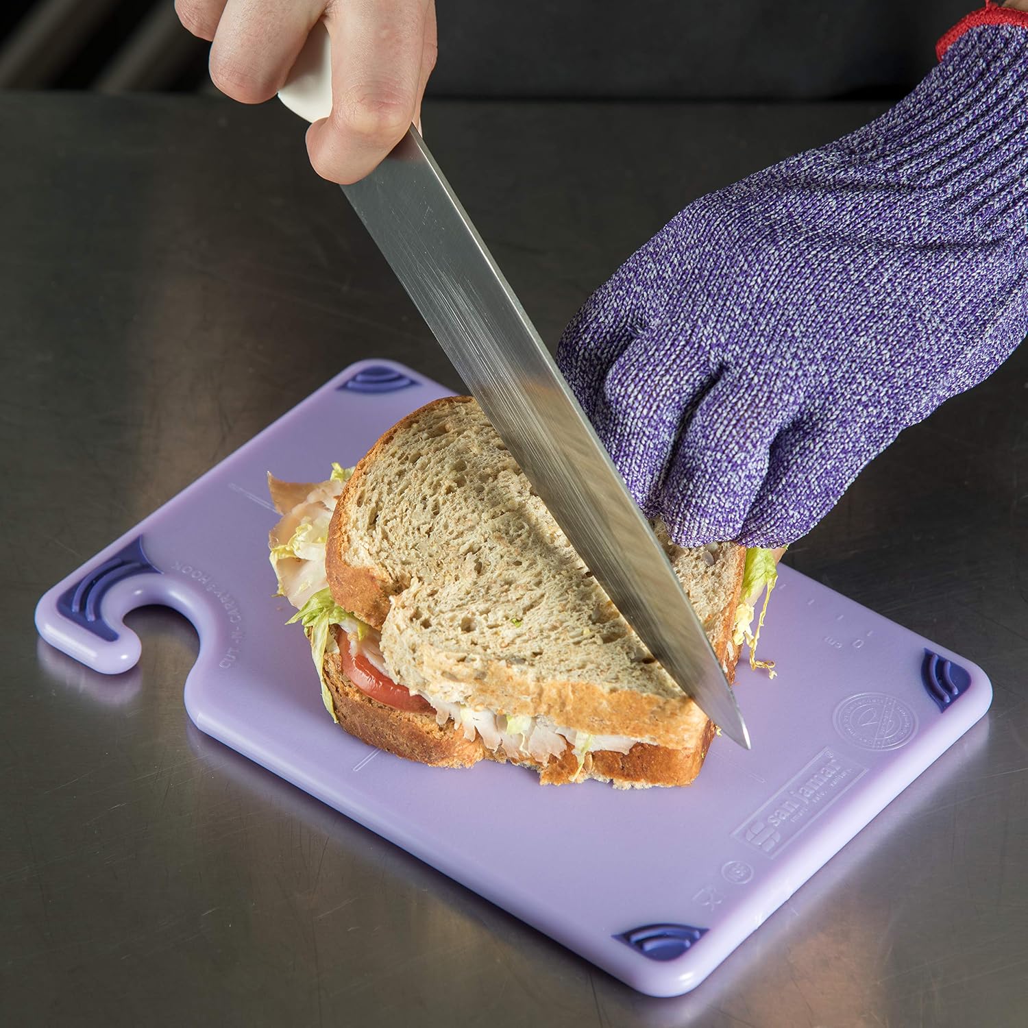 San Jamar Allergen Saf-T-Grip Cutting Board With Molded-In Ruler, Plastic Chopping Board for Kitchen, 6" x 9" x 0.38", 6 Count, Purple