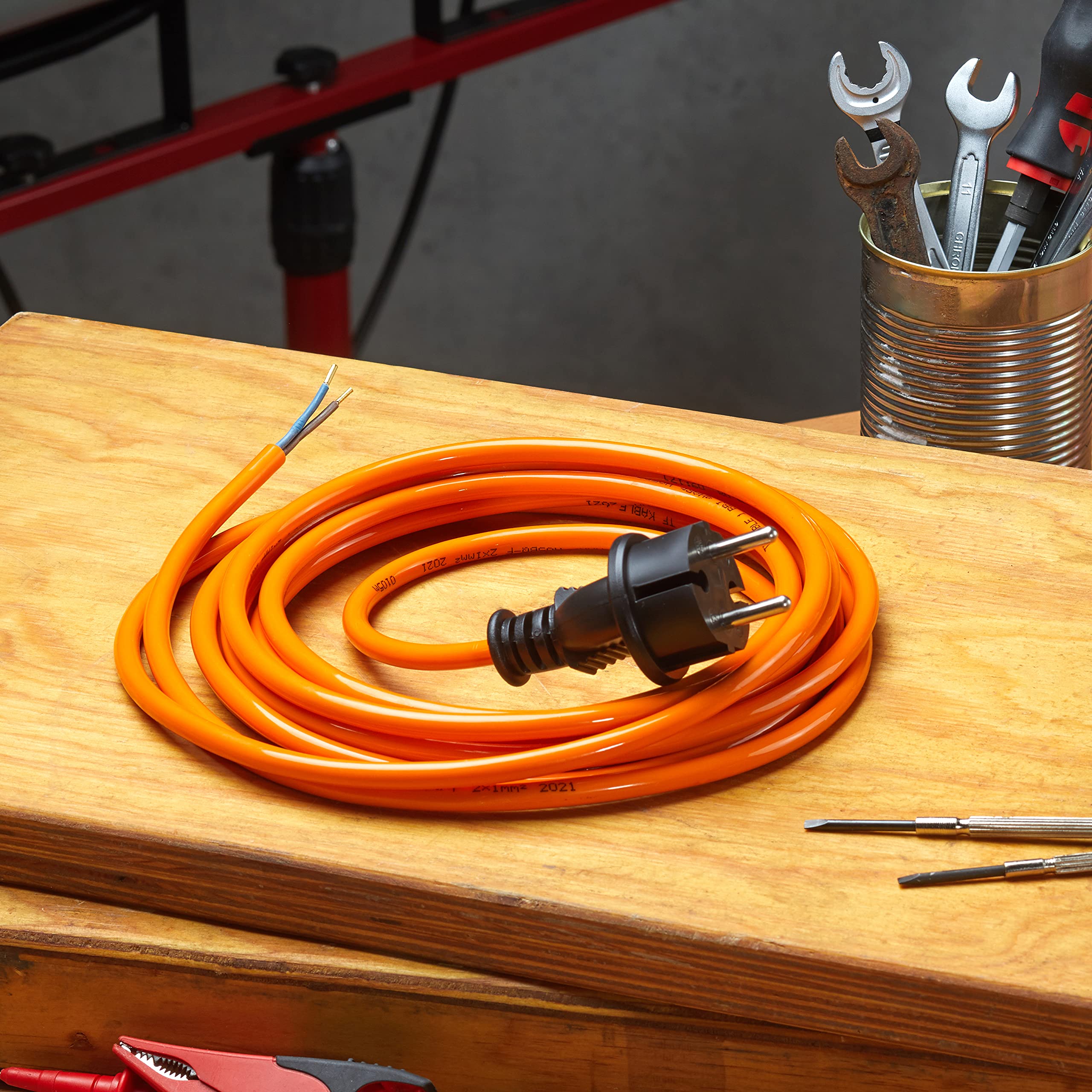 as - Schwabe 70913 Kabel Przyłączeniowy z Wtyczką, IP44, Długość Kabla 5 Metrów, Czarny