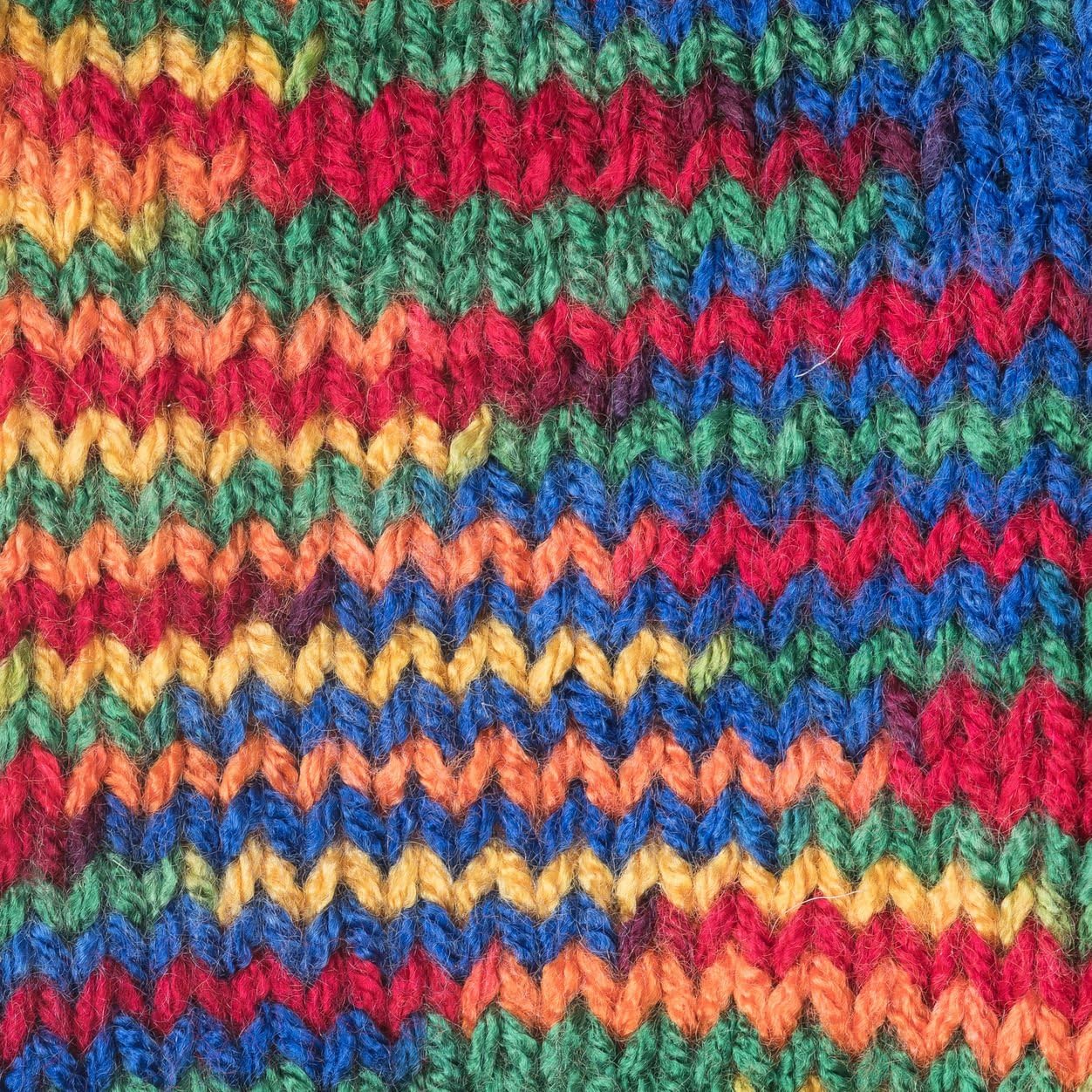 Patons 455900 Canadiana Yarn - Ombres, Rainbow