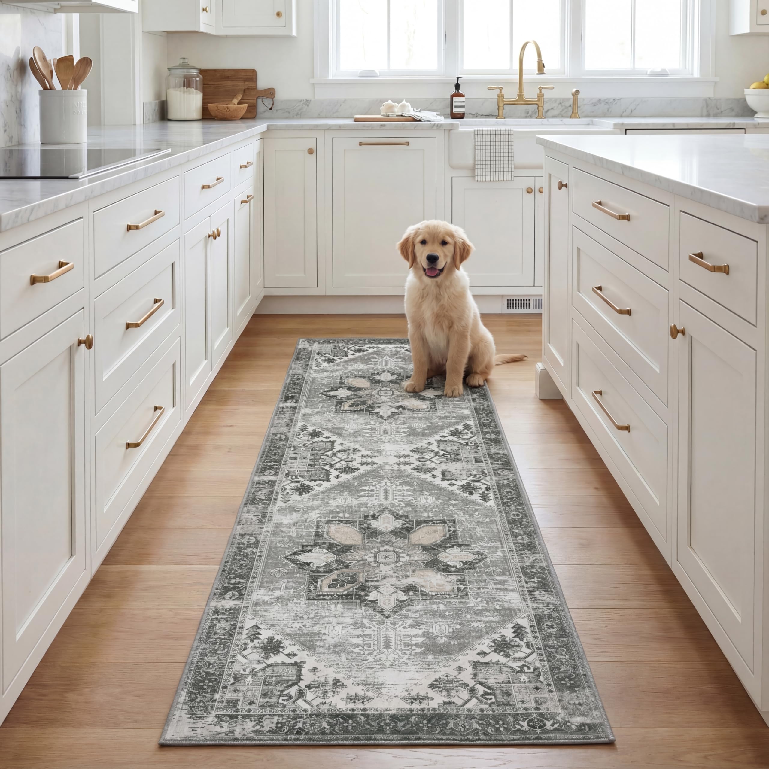 Alfombra de pelo corto SAFAVIEH Tucson tradicional verde oscuro beige 76 x 244 cm