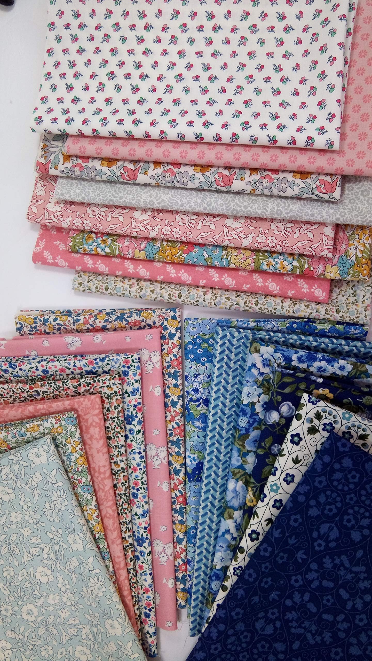 LIBERTY OF LONDON Orchard Garden Cotton Quilting Fabrics ~ 20 Fat Quarters ~ 5 Yards Total