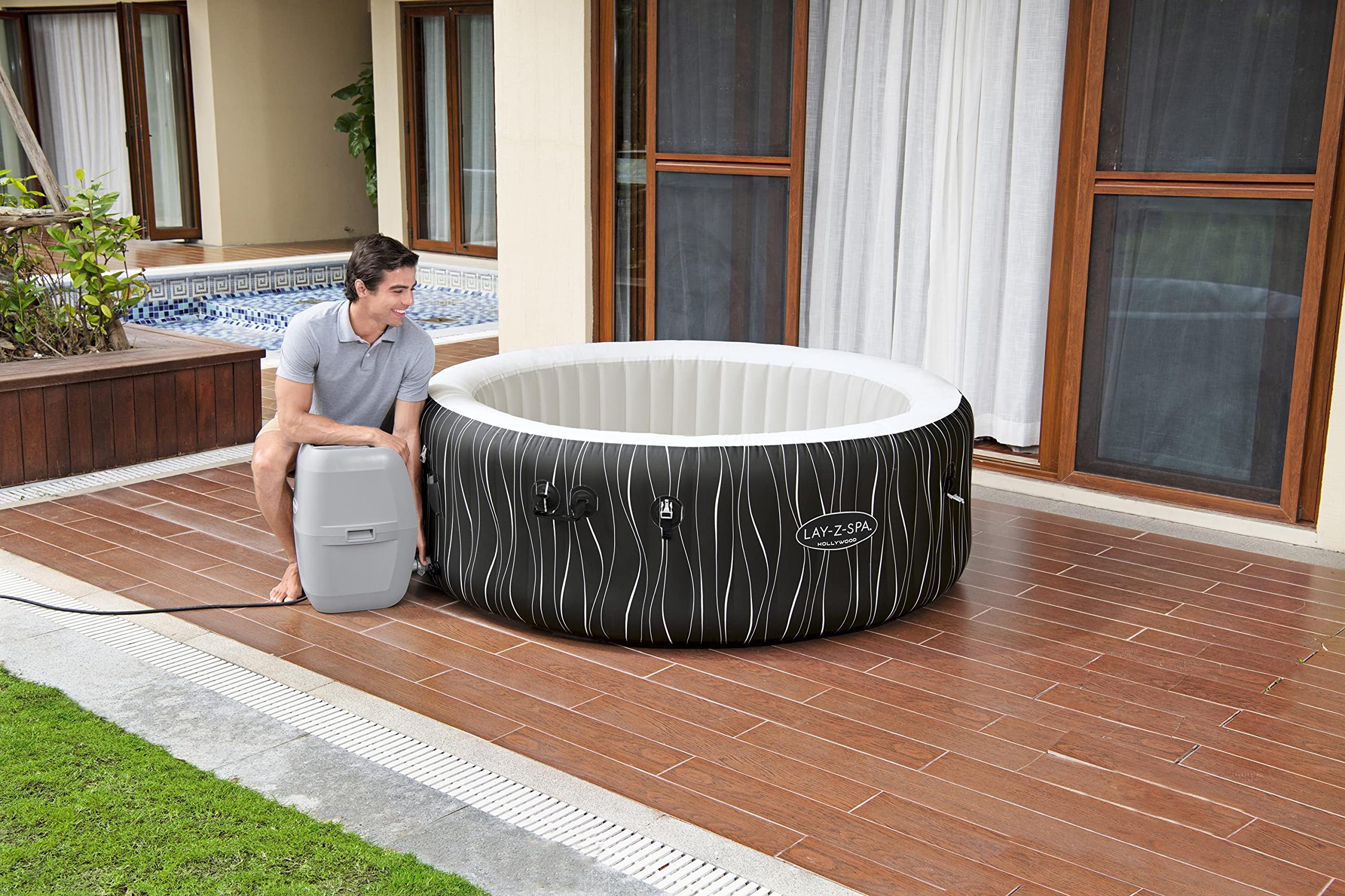 Bestway LAY-Z-SPA® Hollywood Airjet™ 196 x 66 cm, 4-6 personnes