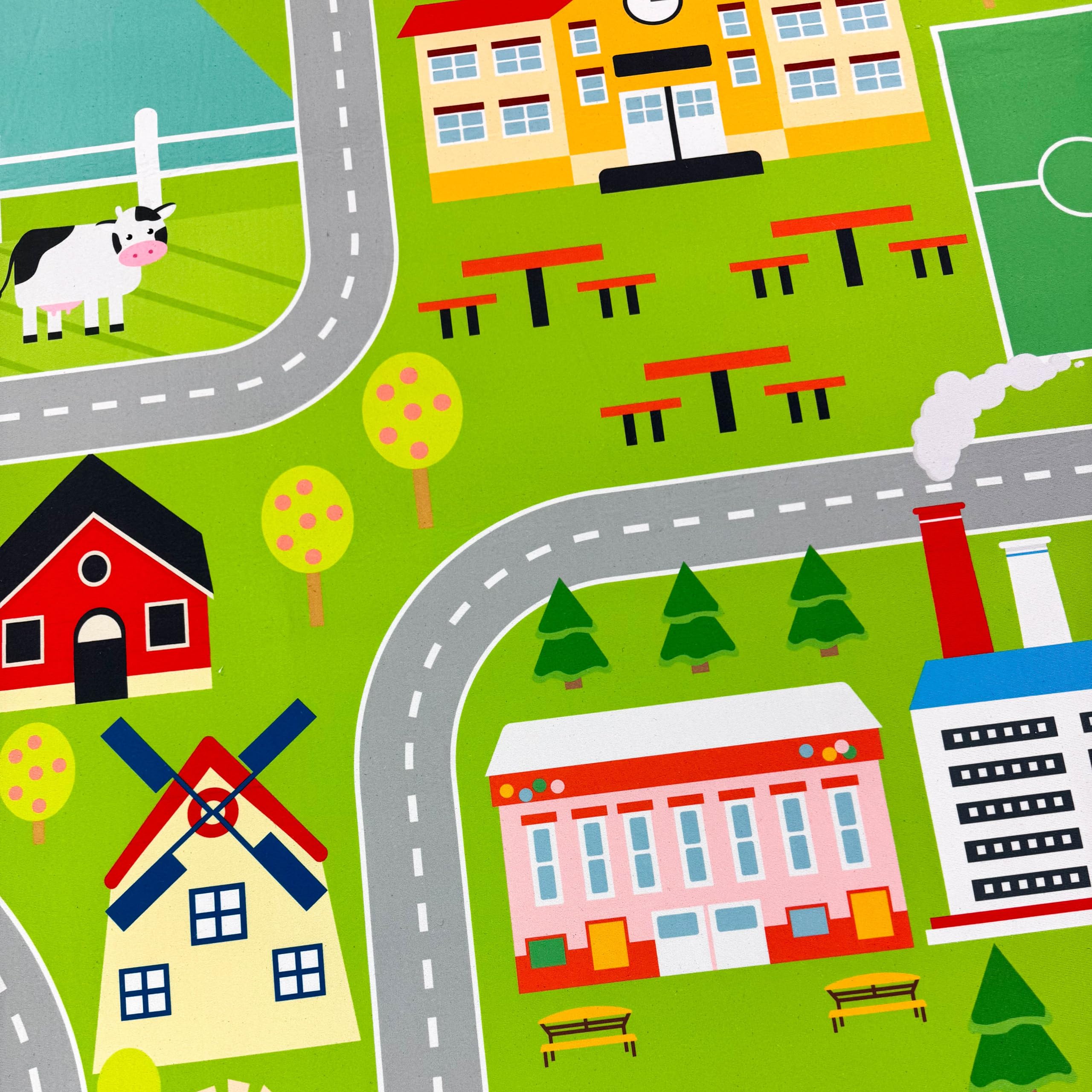 CARPETIA Kinderteppich Stadtplan Straßen Grün rutschfest 140x200 cm | Rutschfest, pflegeleicht, strapazierfähig, schadstofffrei und saugrobotergeeignet, OEKO-TEX geprüft, für Fußbodenheizung