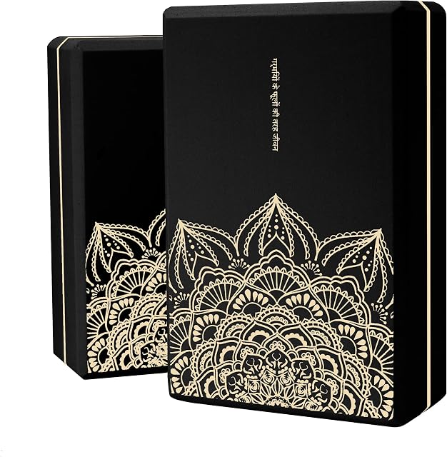 LaiEr Yoga Block (Set of 2) 9"x6"x3" High Density EVA Foam Brick, Non-Slip Surface Soft and Light for Yoga, Pilates, Meditation