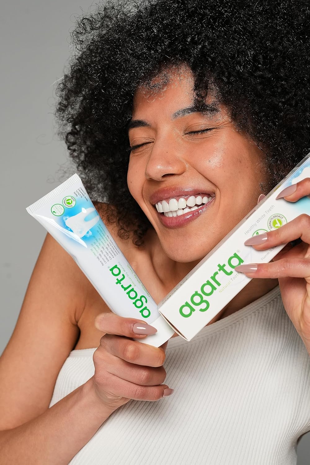 Agarta Natural Herbal Extract Toothpaste 100 ml, SLS, SLES, PARABEN Free, 100% Herbal Formula, Strong WHITENING Effect, Sensitive Teeth, Breath Refreshing, Best Herbal Flavor