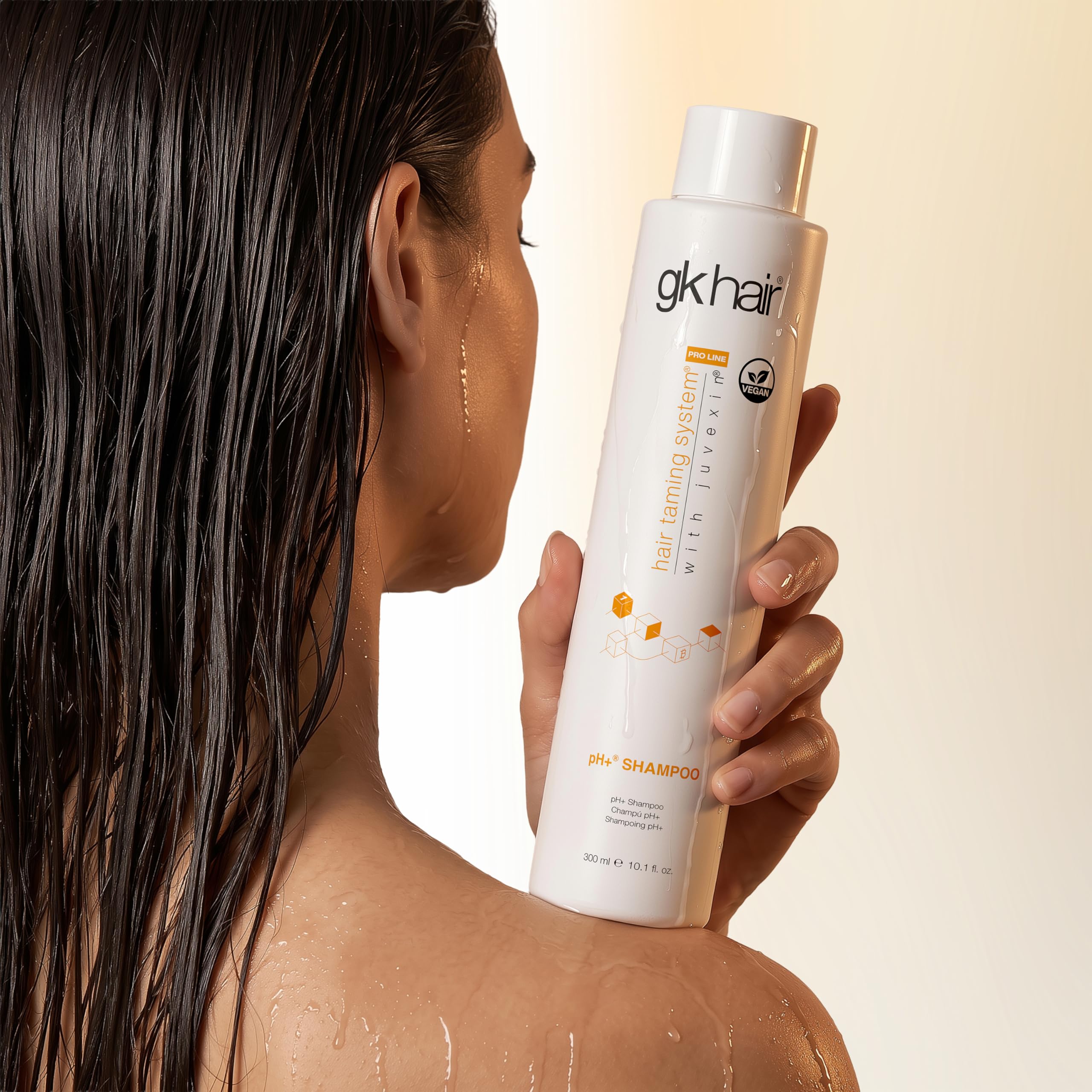 GK HAIR Global Keratin pH+ Pre-Treatment Clarifying Shampoo (10.1 Fl Oz/300ml) Para una limpieza profunda del cabello, elimina las impurezas con aloe vera, vitaminas y aceites naturales