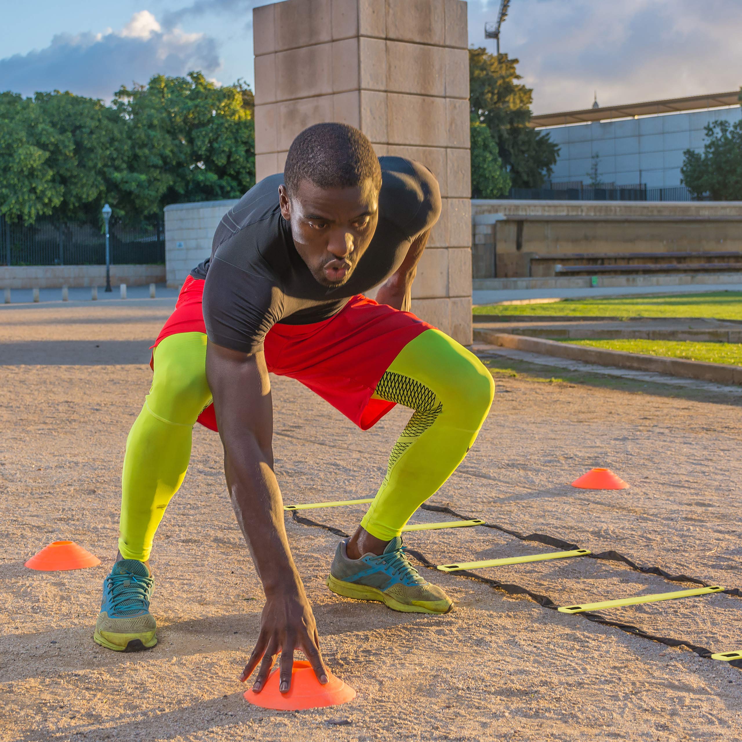Échelle D'entraînement Relaxdays 6m – 12 Barreaux Réglables, Avec Sac Et Piquets, Pour Football, Athlétisme Et Coordination