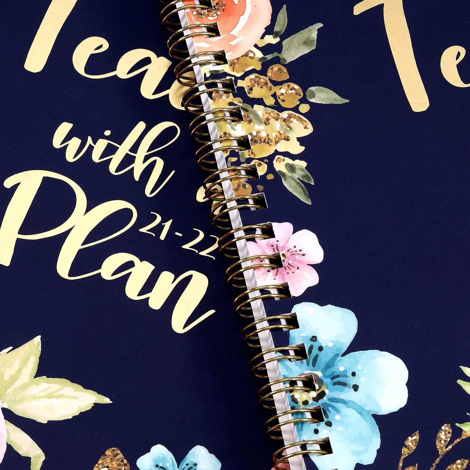 2021-2022 Teacher Planner - Teacher Planner for Academic Year 2021-2022, 8'' x 10'', July 2021 - June 2022, Lesson Plan Book, Weekly & Monthly Lesson Planner with Quotes : Office Products