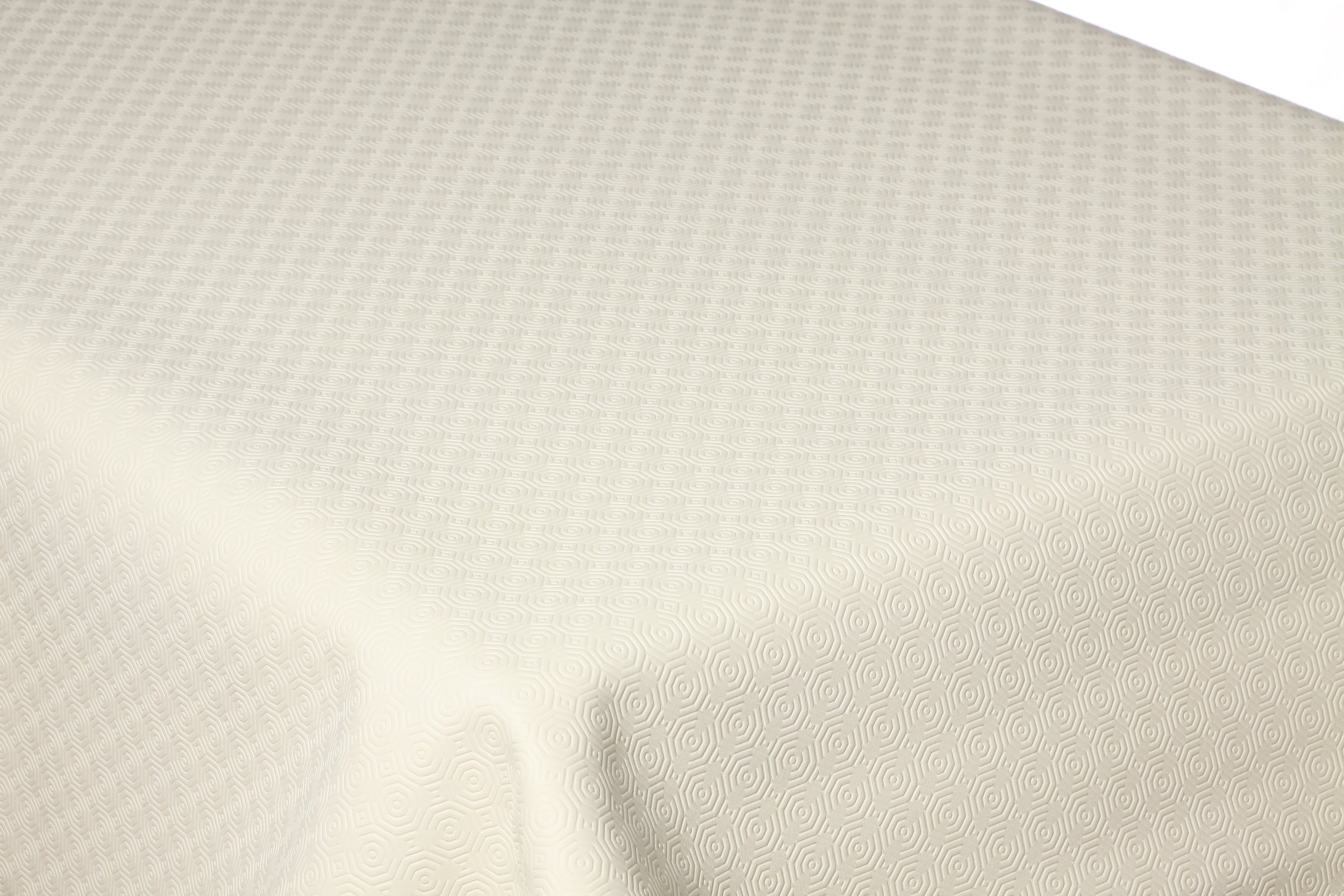 Home Expressions Cream Heat Resistant Table Protector Wipe Clean Felt Backed Water Resistant Keeps Tables Scratch Free (135cm x 229cm Oval)