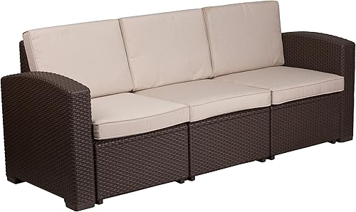 Flash Furniture Seneca - Sofá de ratán sintético marrón chocolate con cojines beige para todo tipo de clima