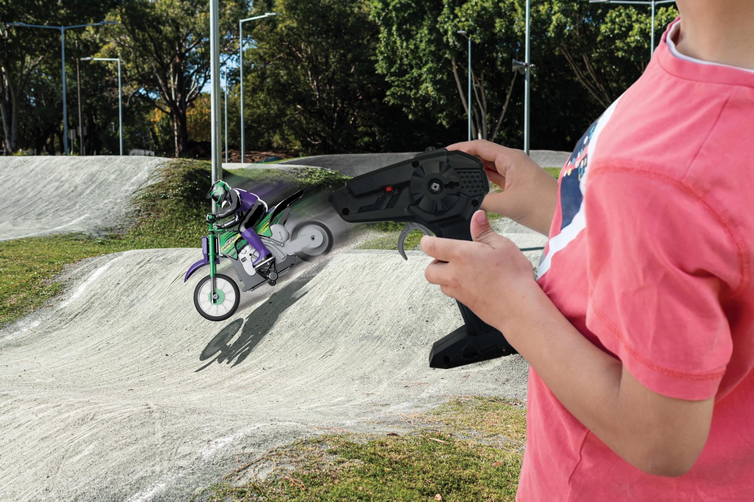 LEXIBOOK, Crosslander®, Radio-controlled off-road motorcycle, up to 12km/h, perfect balance, light effects, crazy skids - Image 3