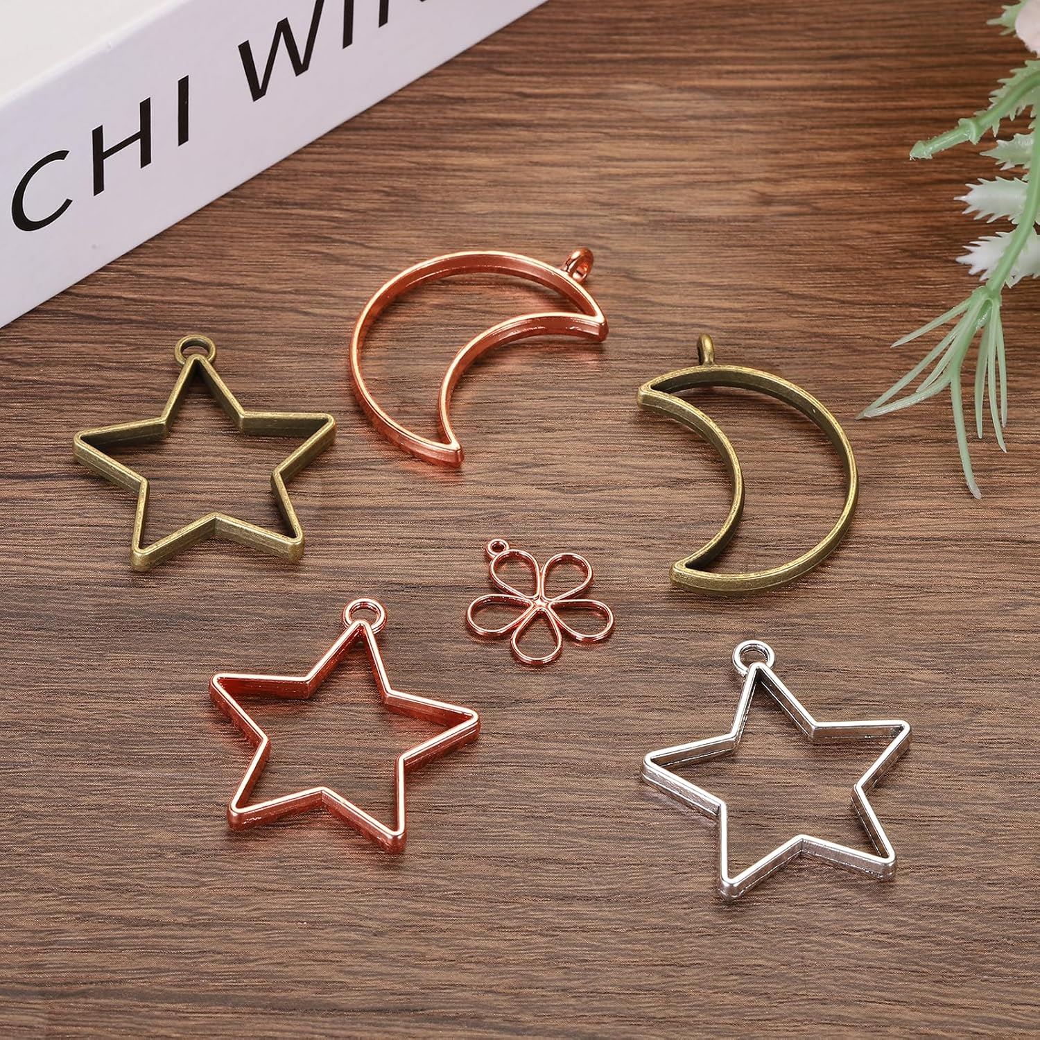 PATIKIL 40pcs Open Bezels, Resin Bezels Pendants Moon Open Back Bezels Alloy Frame Bulk for Resin Jewelry Making Earrings - Image 4