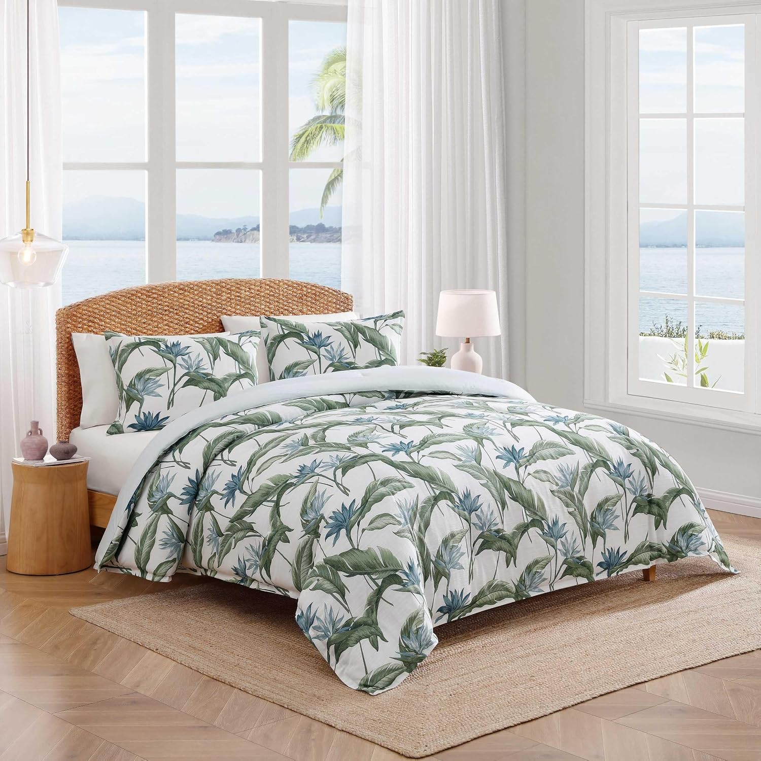 Tommy Bahama - King Comforter Set, Soft Cotton Coastal Bedding with Pillowcases, Tropical & Breathable Floral Bed Set, Birds of Paradise Blue