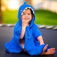 Vista 2 de Hudz Kidz Poncho de toalla con capucha prémium para niños y niños pequeños, 100% algodón (tiburón azul)