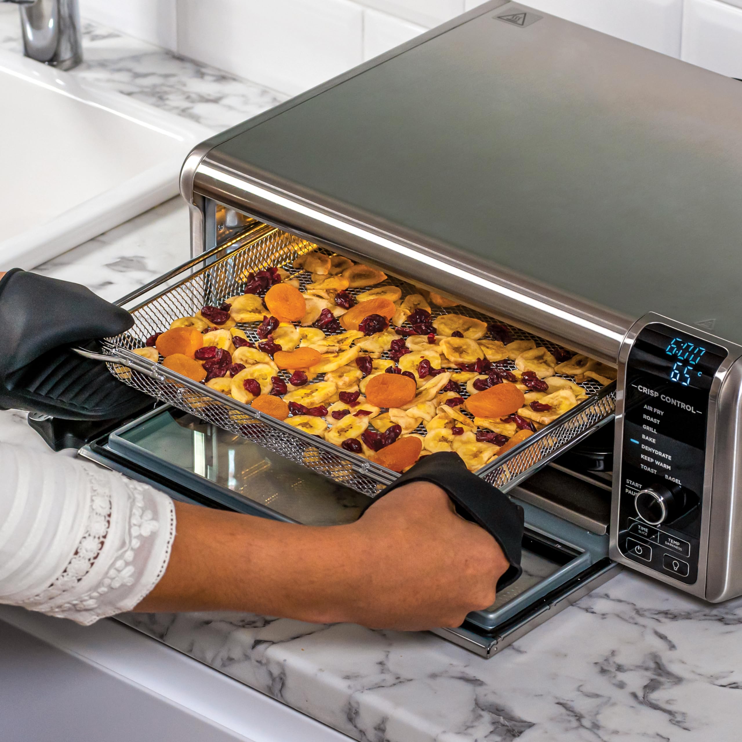 Ninja Foodi Forno Multifunzione 8 in 1, Fornetto Elettrico Portatile, 8 Funzioni, Friggere ad Aria, Arrostire, Grigliare, Argento/Nero, SP101EU