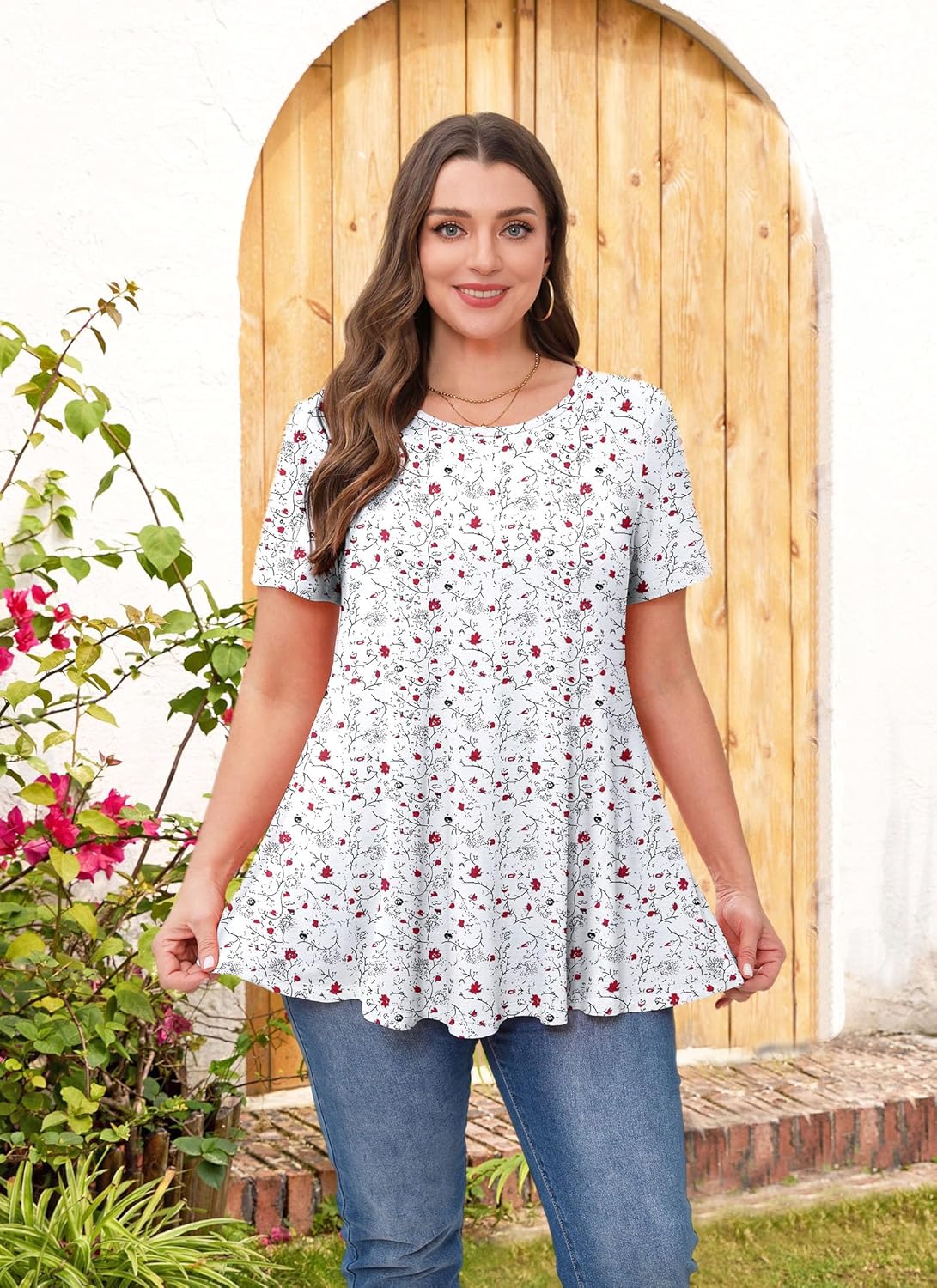 Tunic Tops for Women Plus Size Short Sleeve Crew Neck Swing Flare Loose T-Shirt Blouses to Wear with Leggings - Image 4