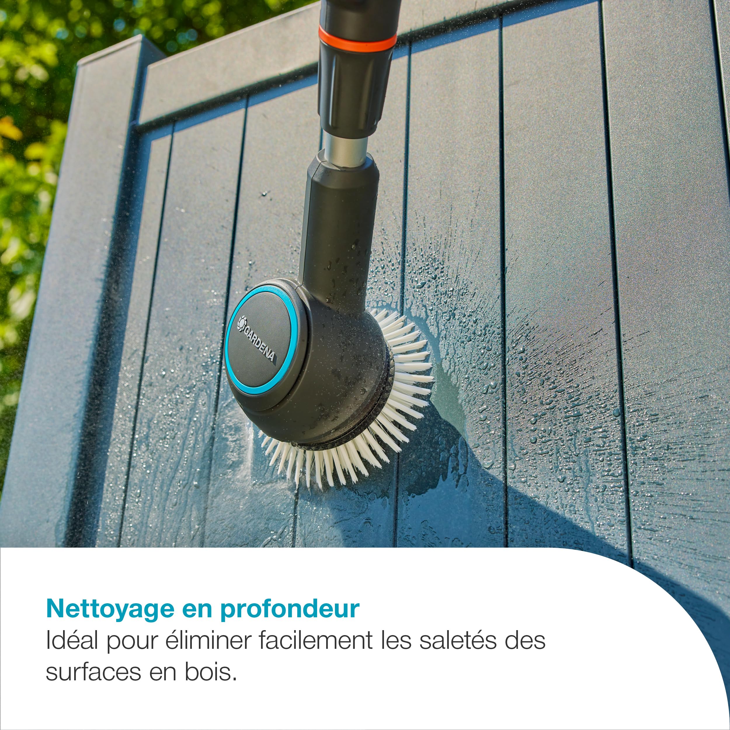Gardena Nettoyeur de terrasse AquaBrush 18V / P4A - Compact - sans Chargeur ni Batterie: Extérieur, Commande à Un Bouton, Nettoyage Vertical, Ergonomique et réglable, sans Fil (14840-55)