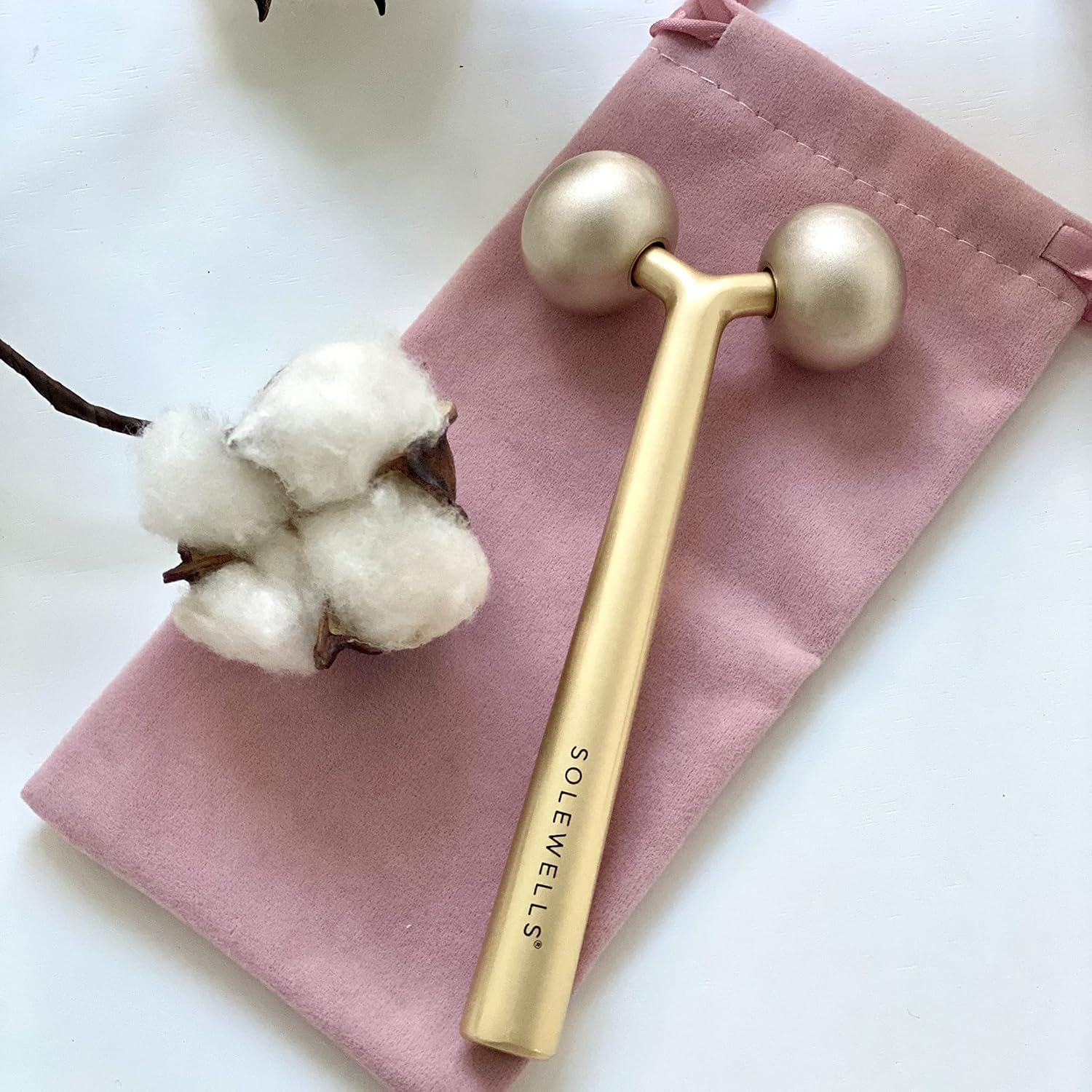 Facial Cooling Metal Gold Roller Massager, Contours Jawline, Promotes Lymphatic Drainage & Puffiness Reducer. Brighter, Smoother, Tighter Neck & Face Gym Exercise Anti-Aging, Not Jade.