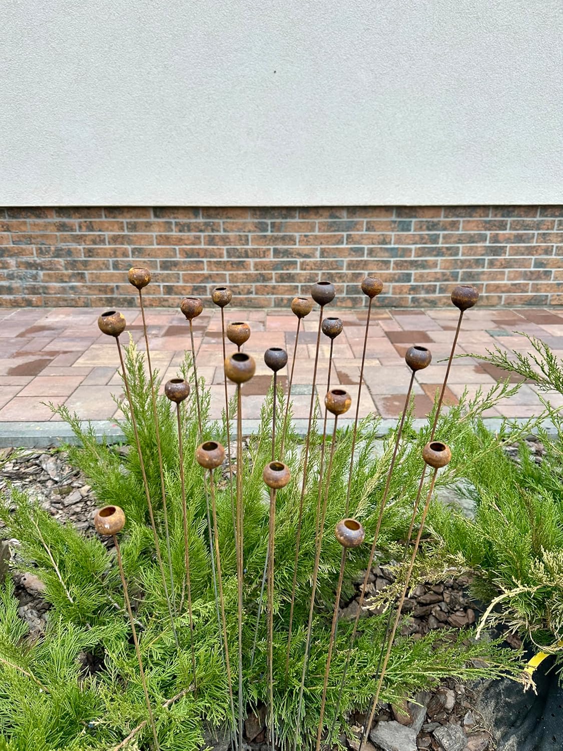Rusty Tiny Flowers Set of 20, Flowers Garden Decor, Metal rain Catchers, Yard Art, Authentic Garden Decor