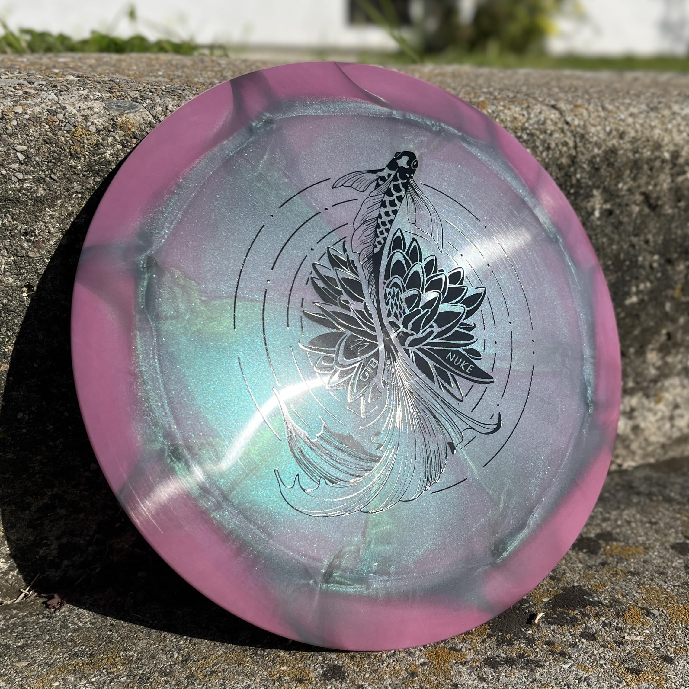 OTB Paige Pierce Tour Series Swirl Discraft Nuke | Special Edition Swirl Experimental Blend Disc Golf Disc | Overstable Discraft Disc Golf Driver | Special Run by Only The Best Discs | Farben können