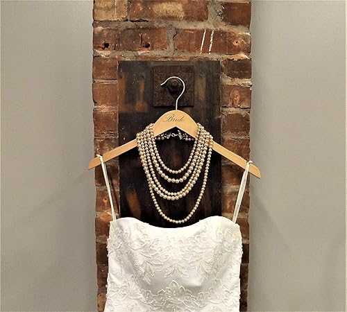 Miniatura 8 de NAHANCO B20117 - Colgador de novia de madera blanca con impresión negra (novia), 17 pulgadas (1 pieza), blanco con impresión negra