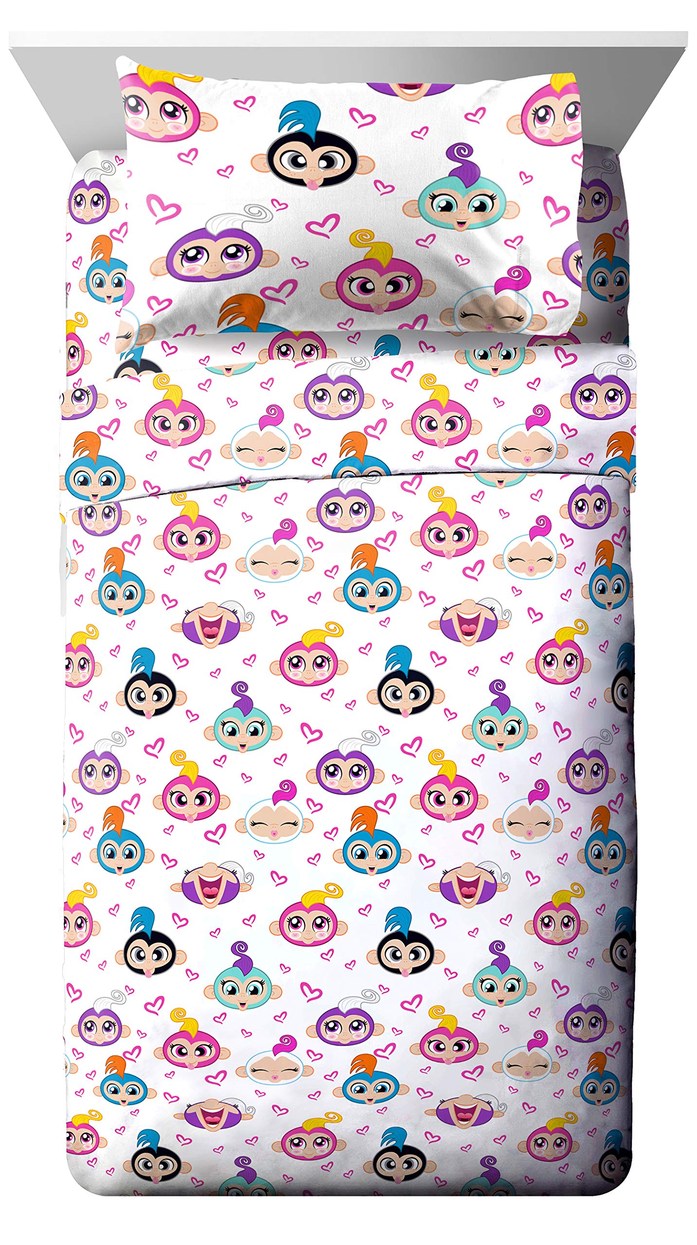 Amazon.com: Fingerlings Monkey Around 4 Piece Twin Bed Set - Includes  Comforter & Sheet Set - Super Soft Fade Resistant Polyester - (Official  Fingerlings Product) : Home & Kitchen
