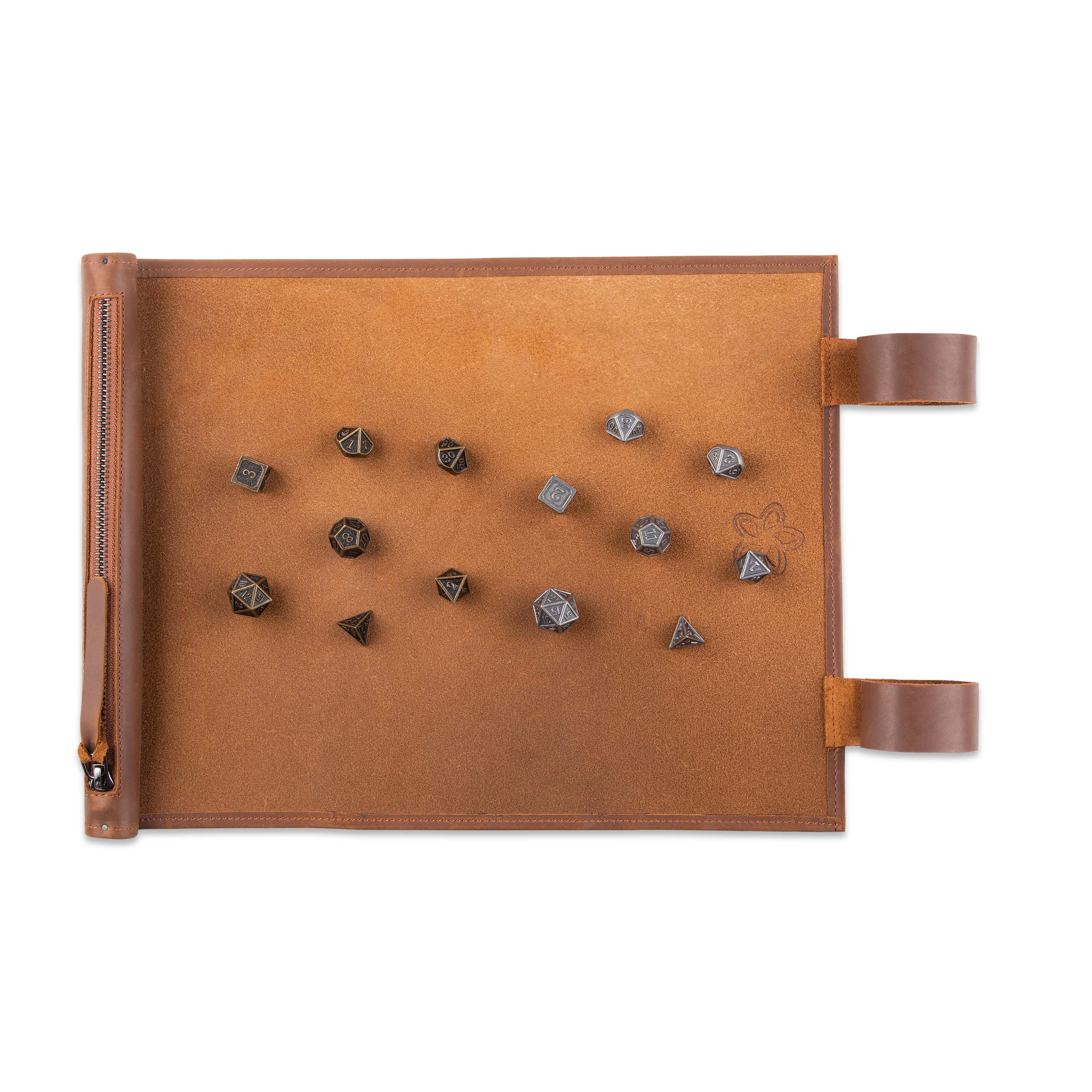 RPG - Alfombrilla para Dados, Hecha a Mano, de Piel auténtica, con Compartimento para Dados, para Todos los Juegos de fantasía como DND, DSA, Cthulhu (Tobacco + Bronze & Iron Set)
