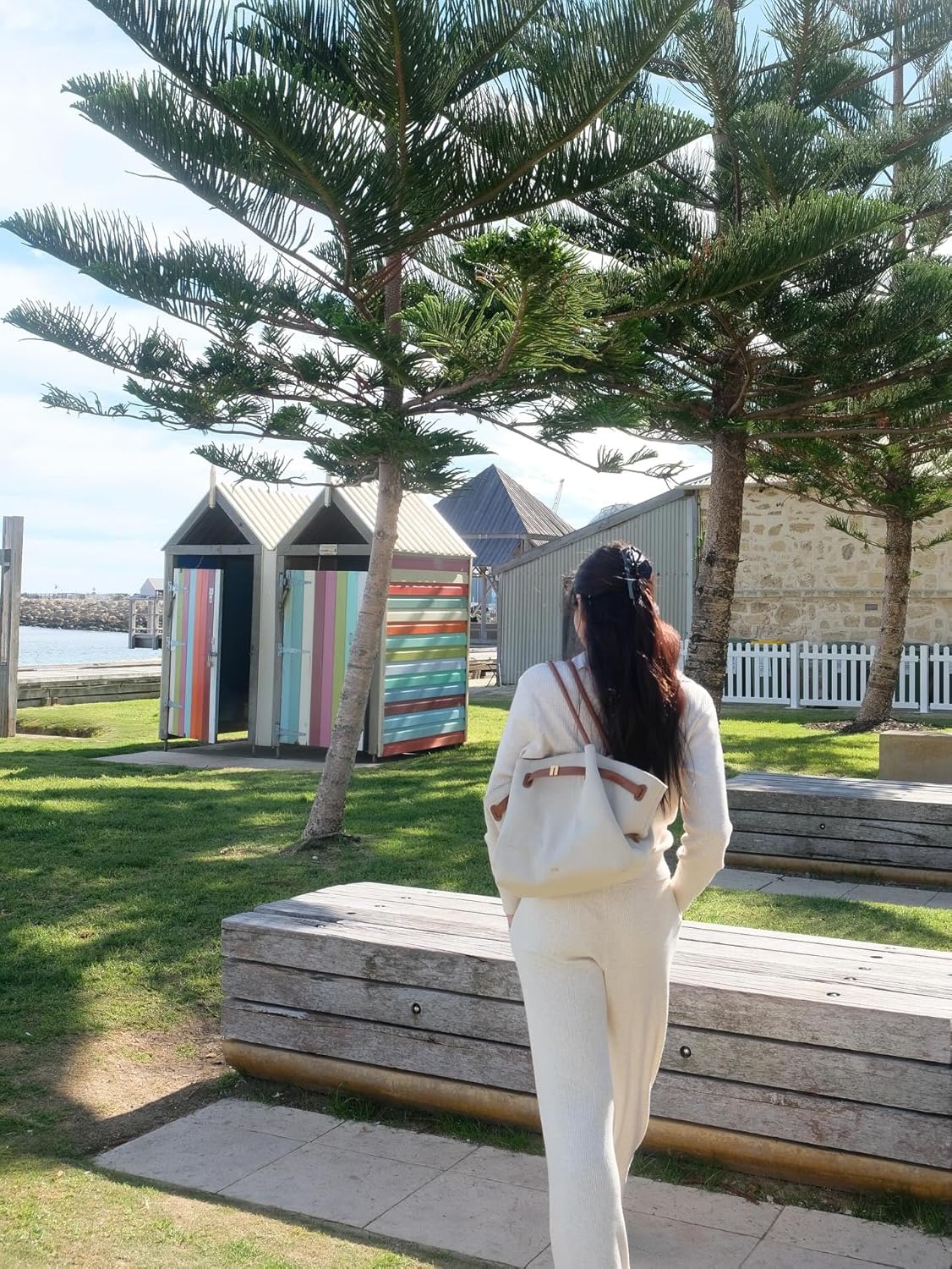 JW PEI Women's Hana Medium Tote Bag - Image 2