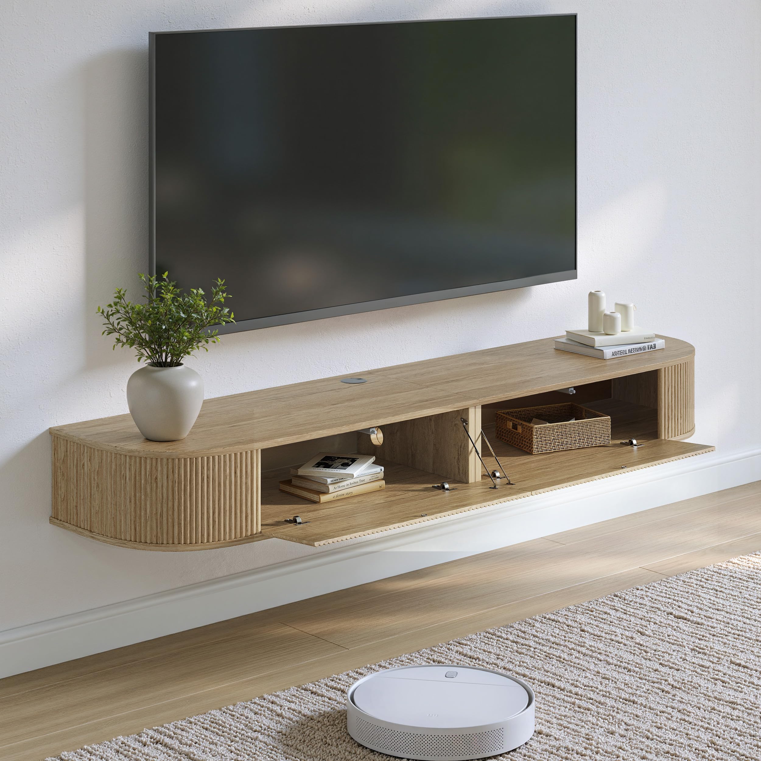 Hängendes TV Lowboard 140 cm lang Buche Holzoptik Modern | Schwebender TV Schrank für 45–55 Zoll Fernseher, sanft abgerundete Ecken & frontseitige Einfräsvertiefung, im Wohnzimmer