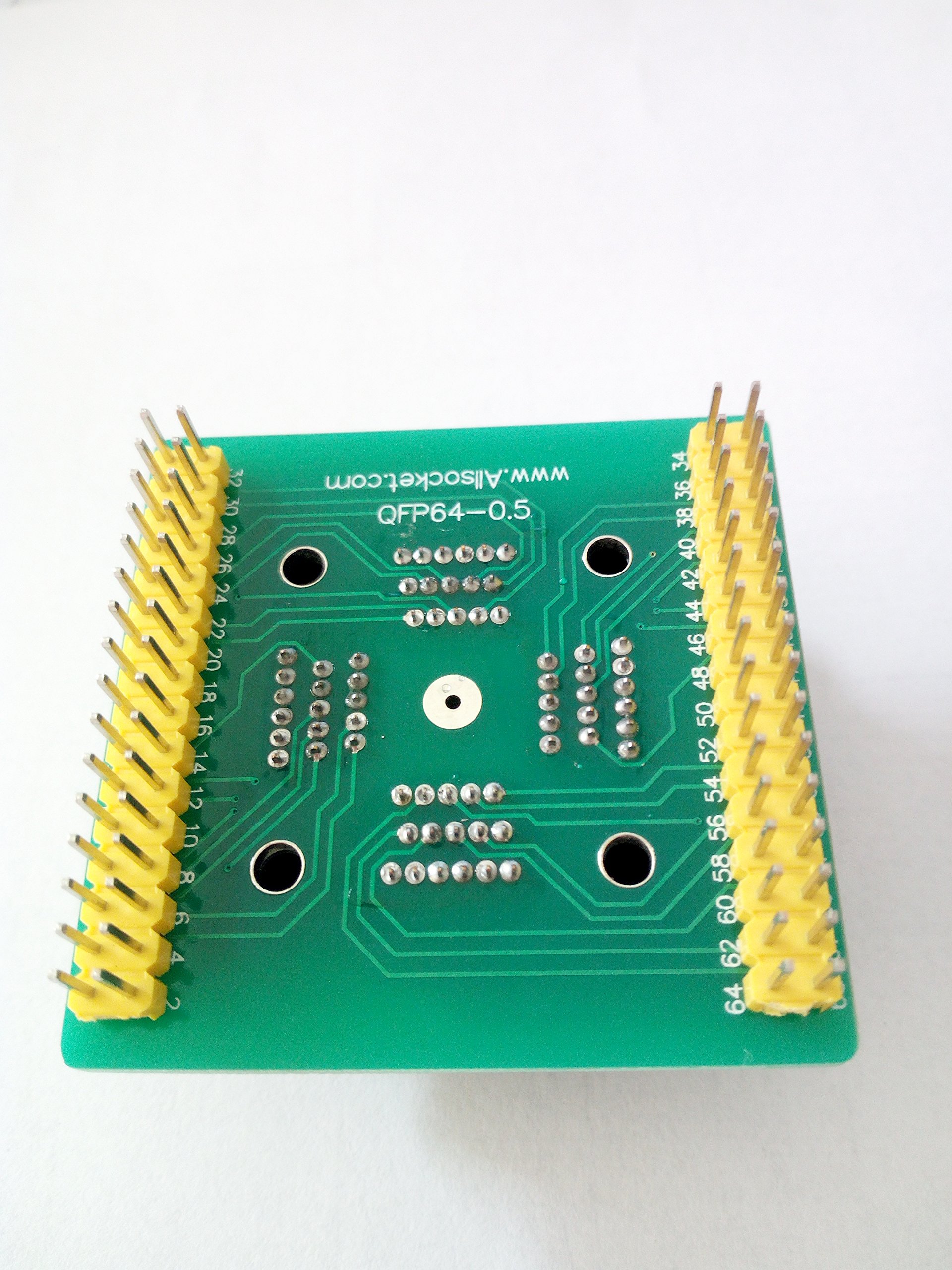 QFP64-0.5 QFP64 TQFP64 QFP64 vers DIP64 Adaptateur de programmation FPQ-64-0.5-06 Pas 0,5 mm 10 x 10 mm IC Dimension Clamshell Version à souder (QFP64-0.5-ACL)