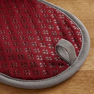 KitchenAid Asteroid Pot Holder 2-Pack Set, Smoked Paprika Red, 6.5"x10"