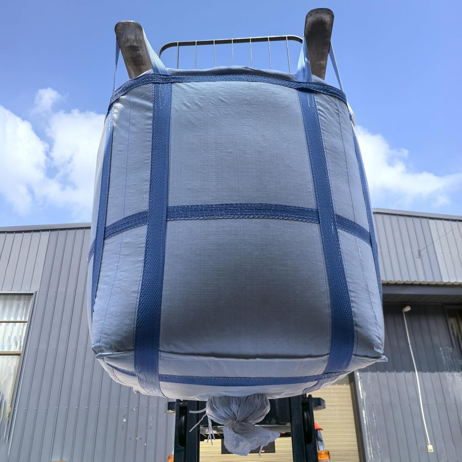 8Pack Aolikebao FIBC Bulk Bag,2 Ton Bag,35.4"L x 35.4"W x 43.3"H,4400lbs SWL Safty Factor 3:1,Woven Polypropylene Bags,Duffle Top #-Shaped Spout Bottom - Image 3